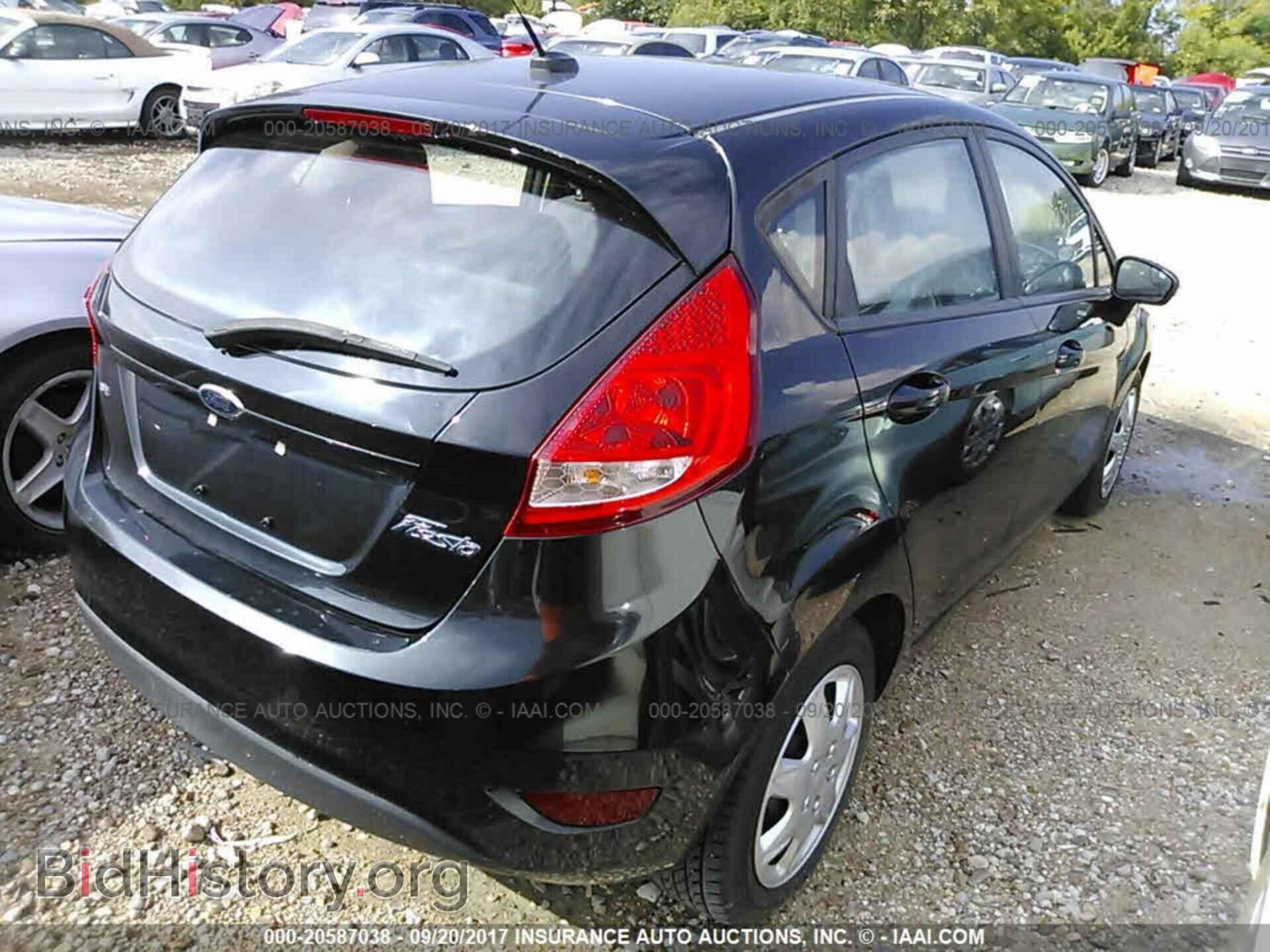 2013 Ford Fiesta - VIN: 3FADP4EJ7DM185453 - Фото 4
