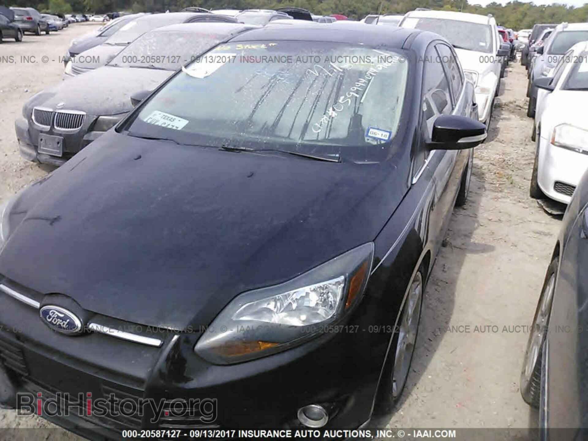 2013 Ford Focus - VIN: 1FADP3N20DL249935 - Фото 2