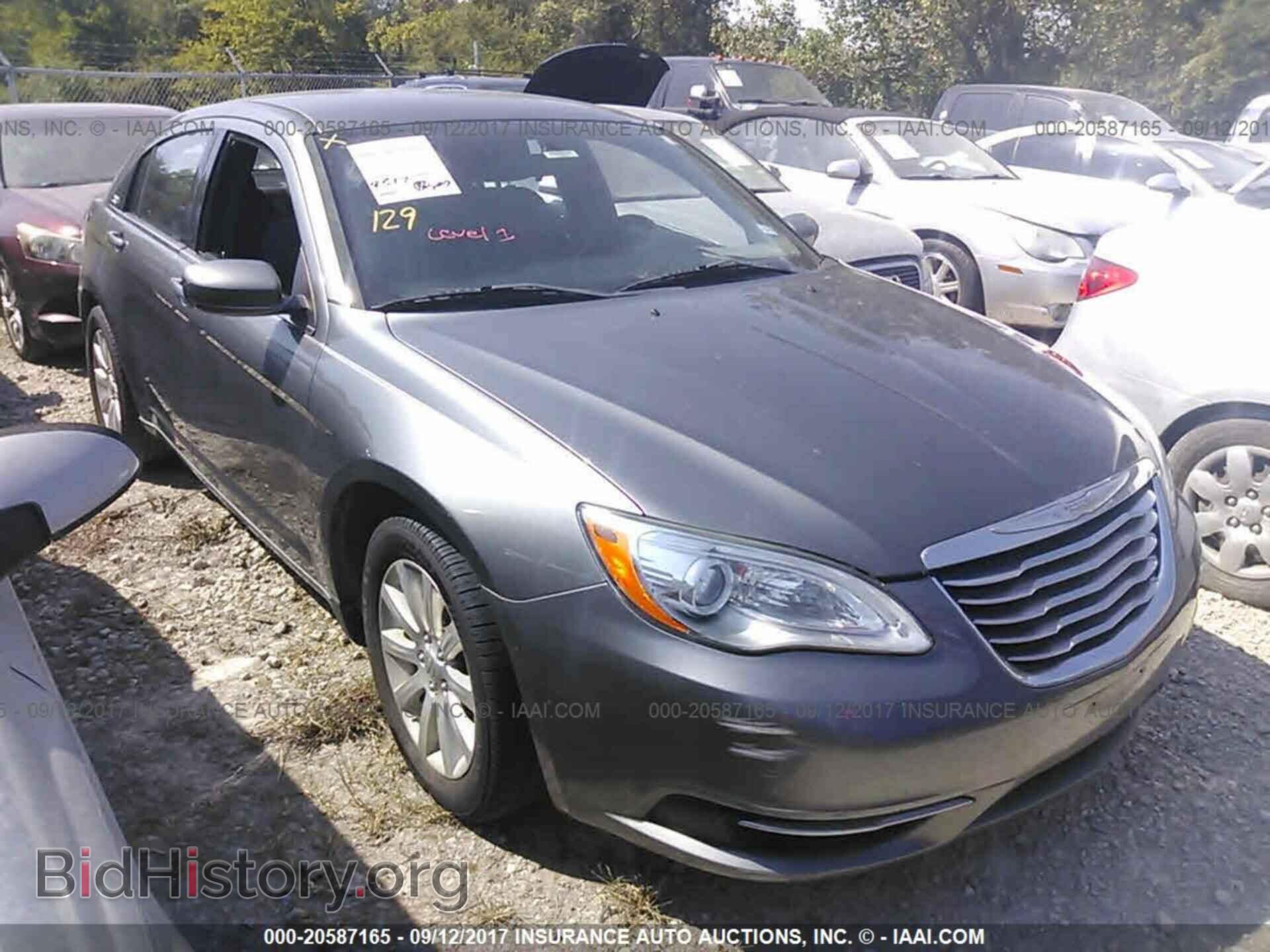 Photo 1C3CCBBB1DN513124 - Chrysler 200 2013
