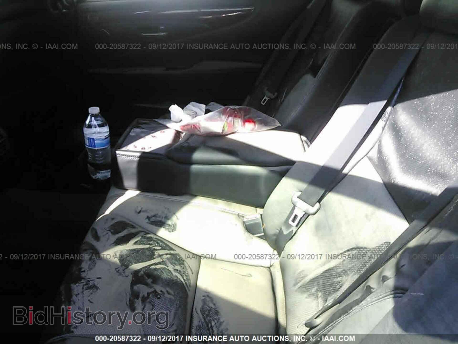 2011 Lexus Ls - VIN: JTHGL5EF3B5043929 - Photo 8