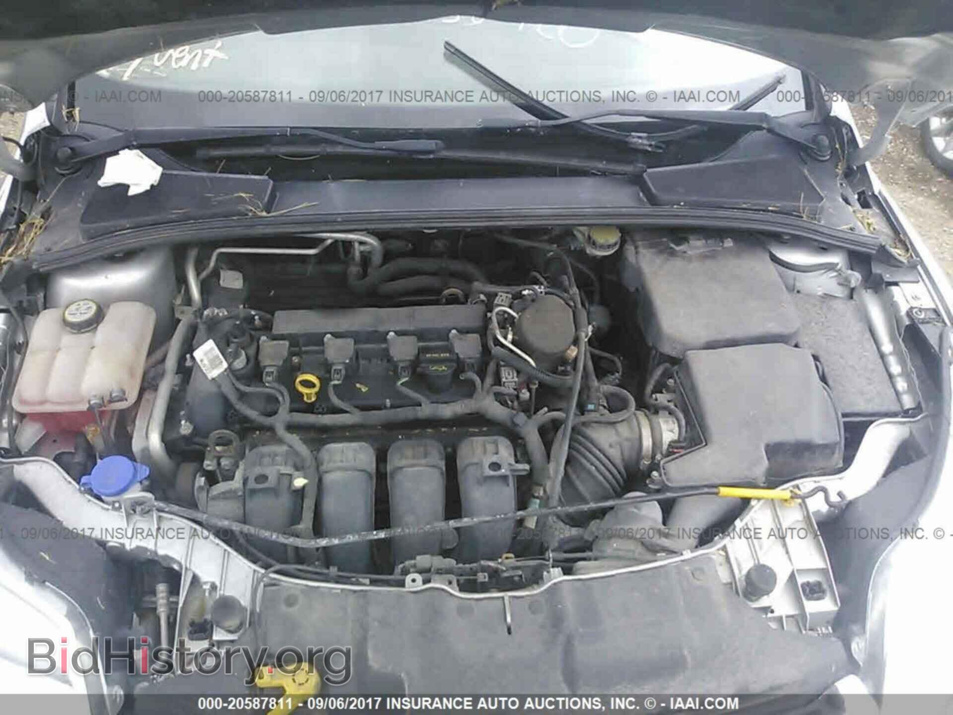 2012 Ford Focus - VIN: 1FAHP3F27CL142041 - Photo 10