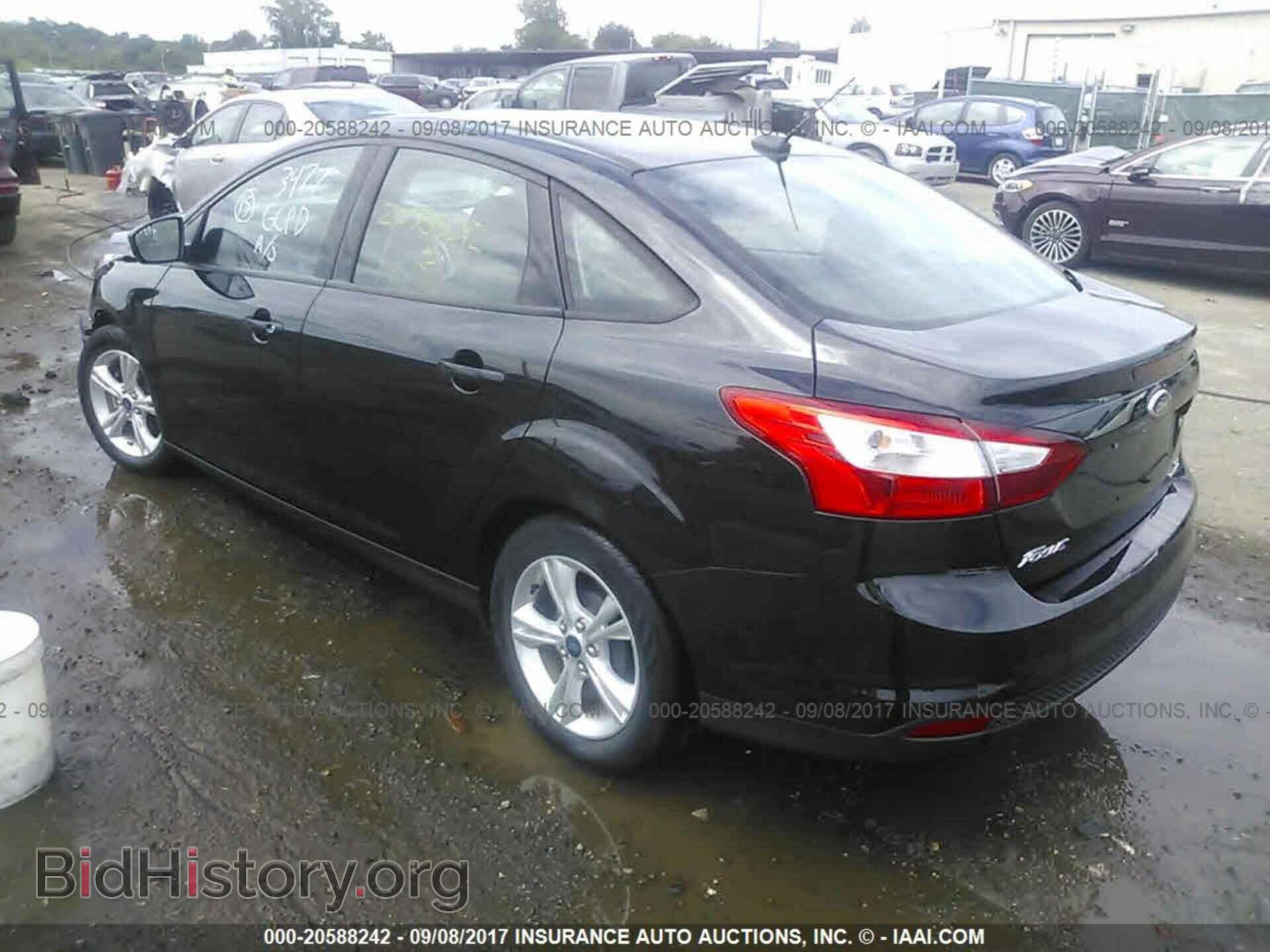 2014 Ford Focus - VIN: 1FADP3F25EL293008 - Фото 3
