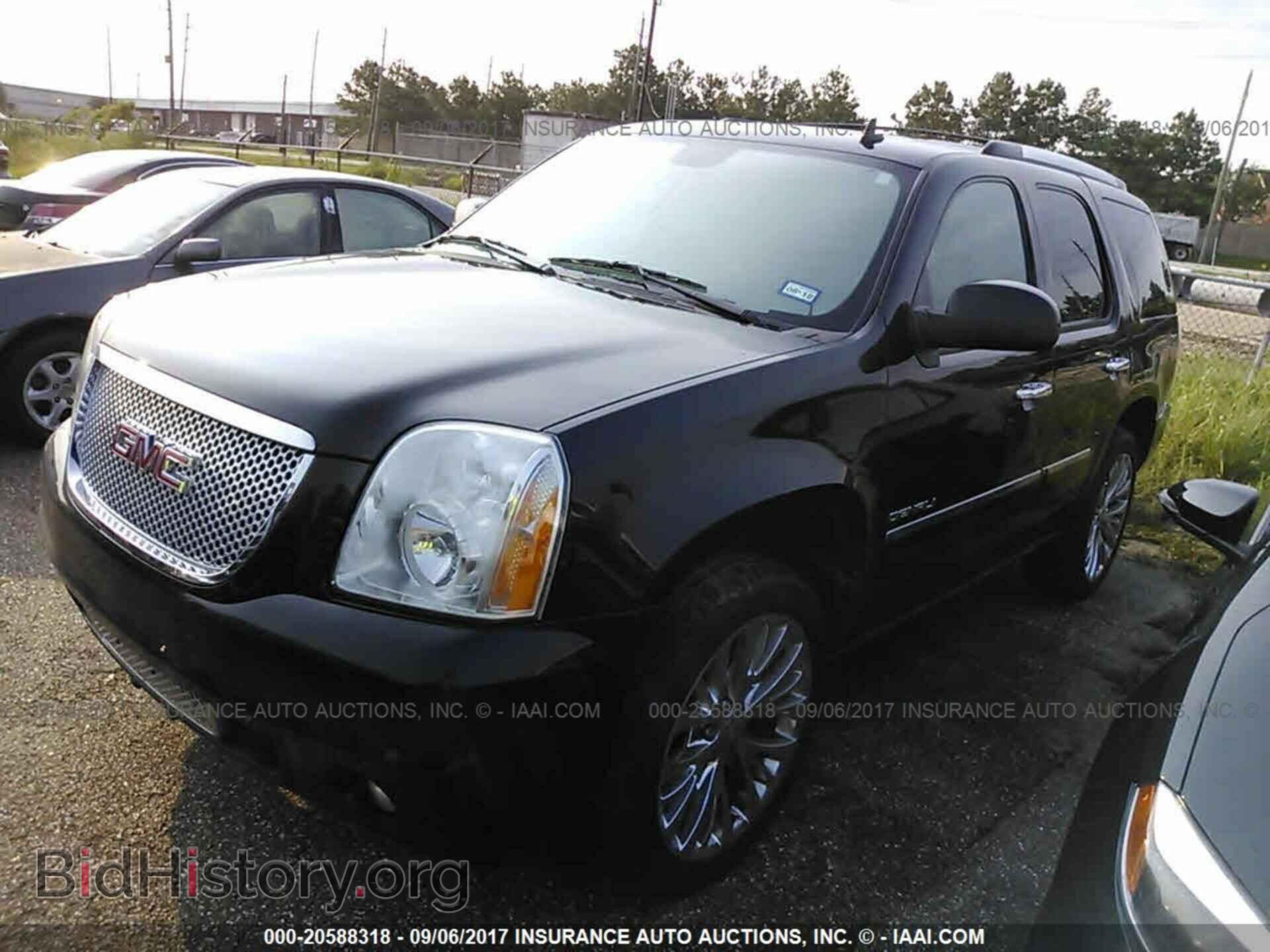 2013 Gmc Yukon - VIN: 1GKS2EEF5DR334513 - Фото 2