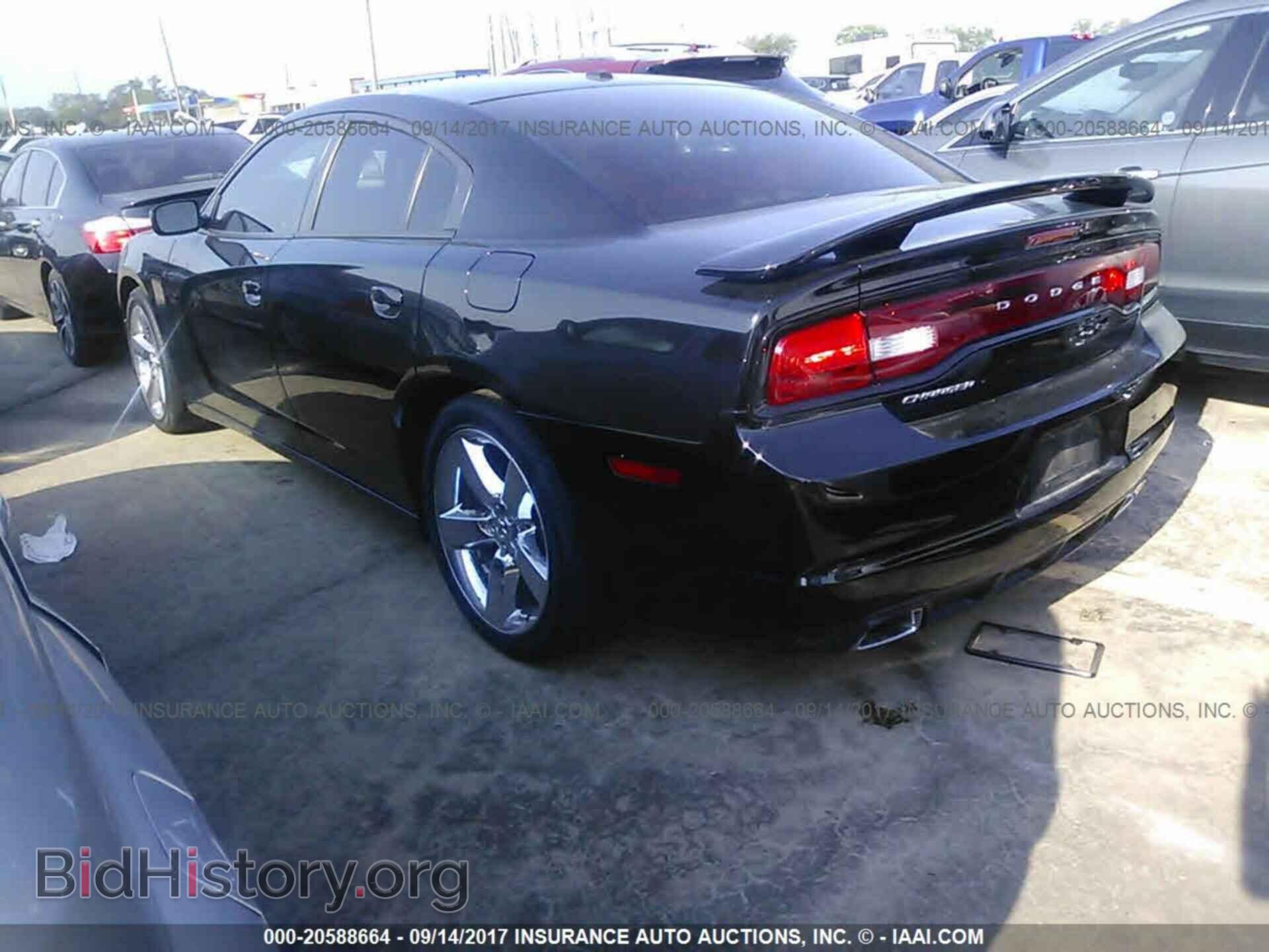 2014 Dodge Charger - VIN: 2C3CDXHG2EH322089 - Фото 3