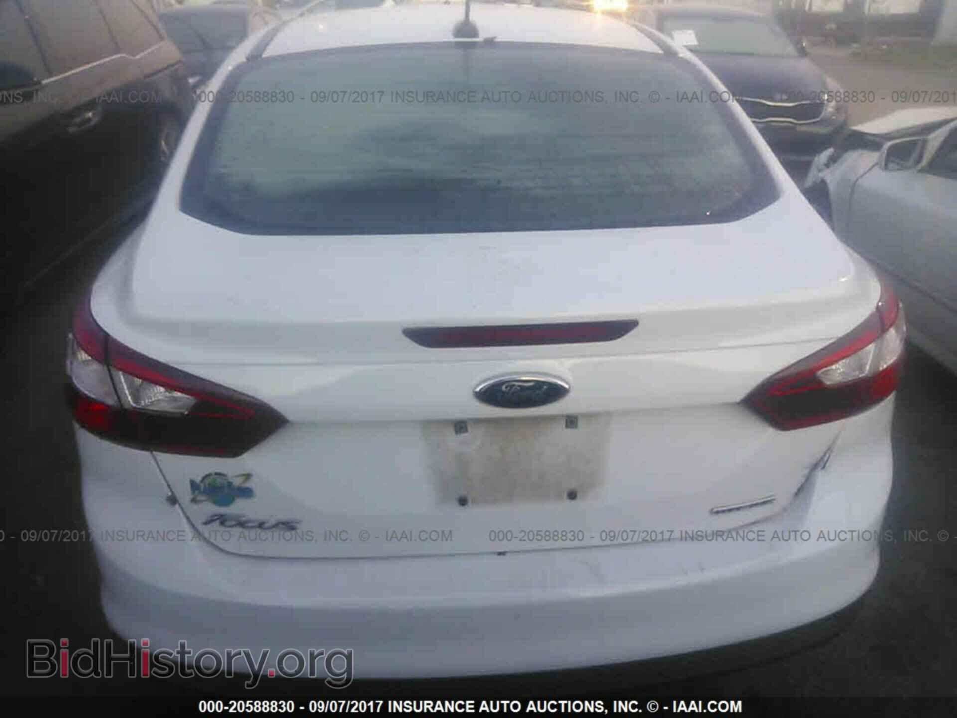 2012 Ford Focus - VIN: 1FAHP3E25CL391567 - Photo 6