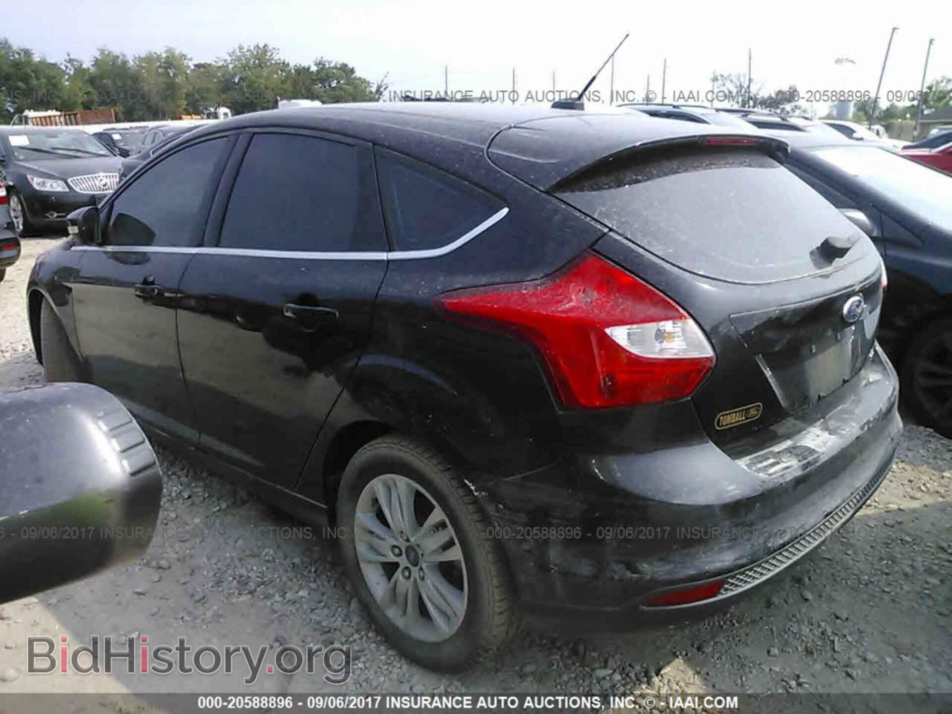 2012 Ford Focus - VIN: 1FAHP3M22CL304483 - Фото 3