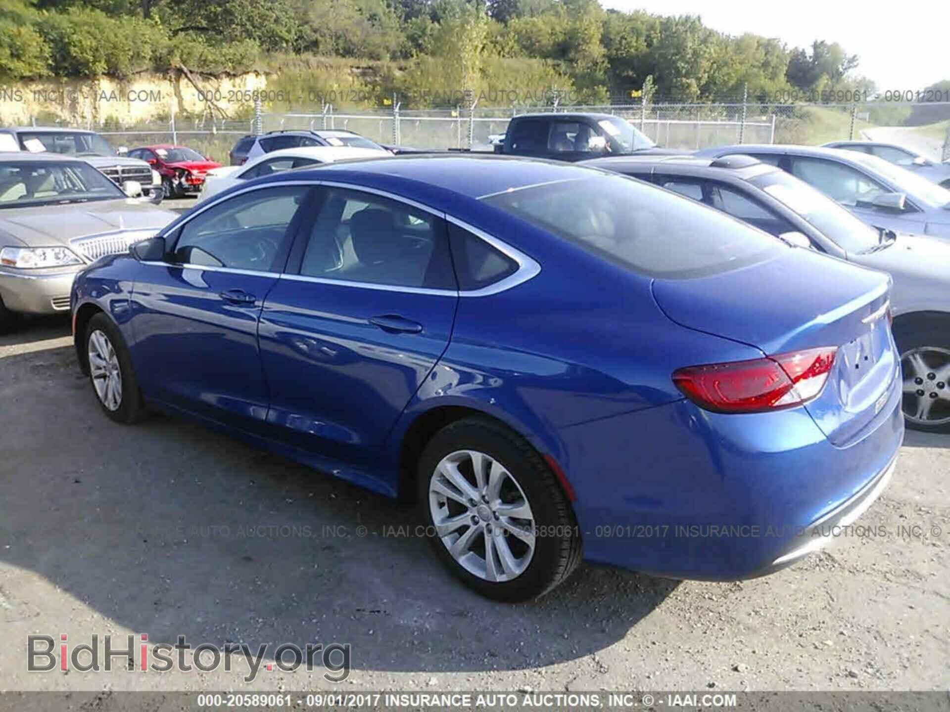 2016 Chrysler 200 - VIN: 1C3CCCAB8GN156598 - Photo 3