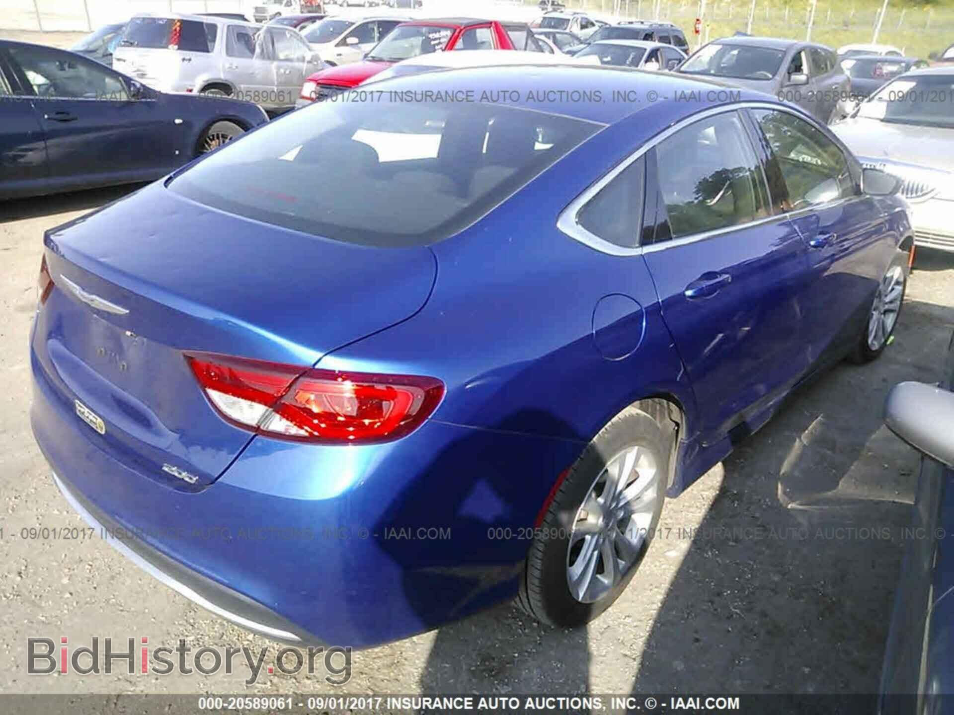 2016 Chrysler 200 - VIN: 1C3CCCAB8GN156598 - Photo 4