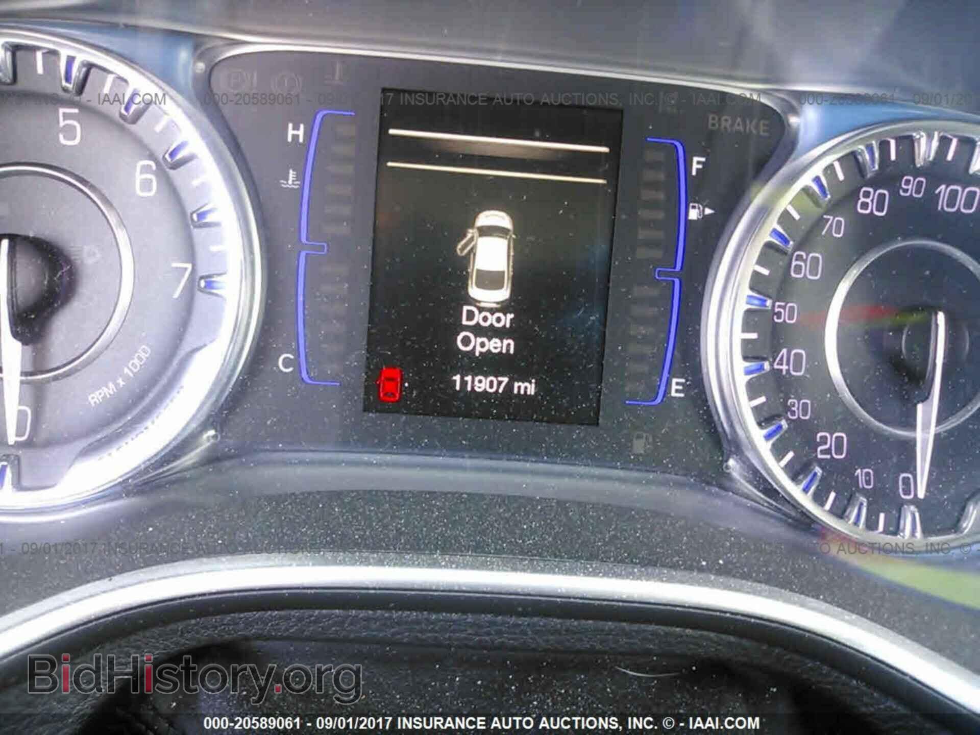 2016 Chrysler 200 - VIN: 1C3CCCAB8GN156598 - Photo 7
