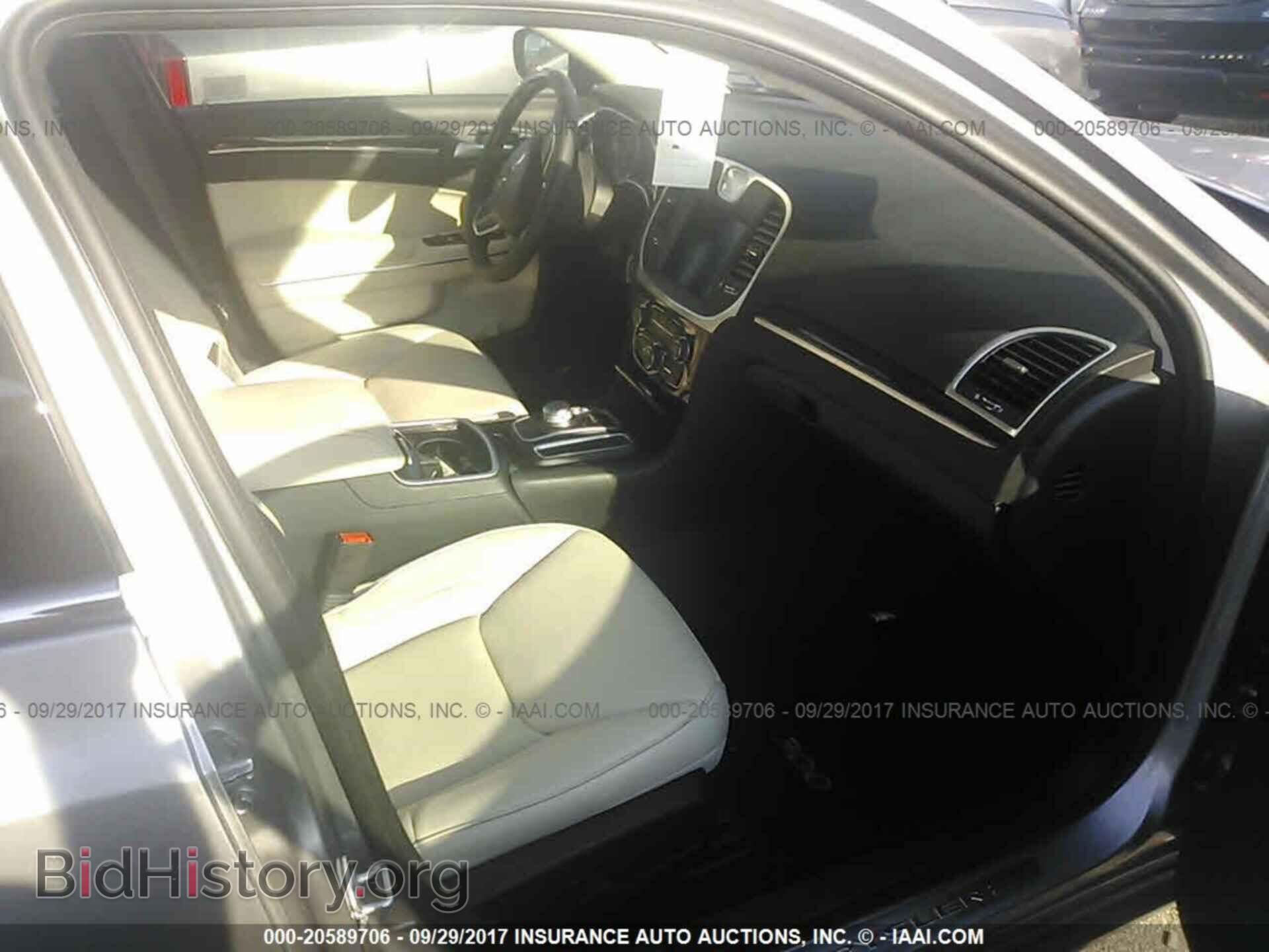 2017 Chrysler 300c - VIN: 2C3CCAEG7HH570637 - Фото 5