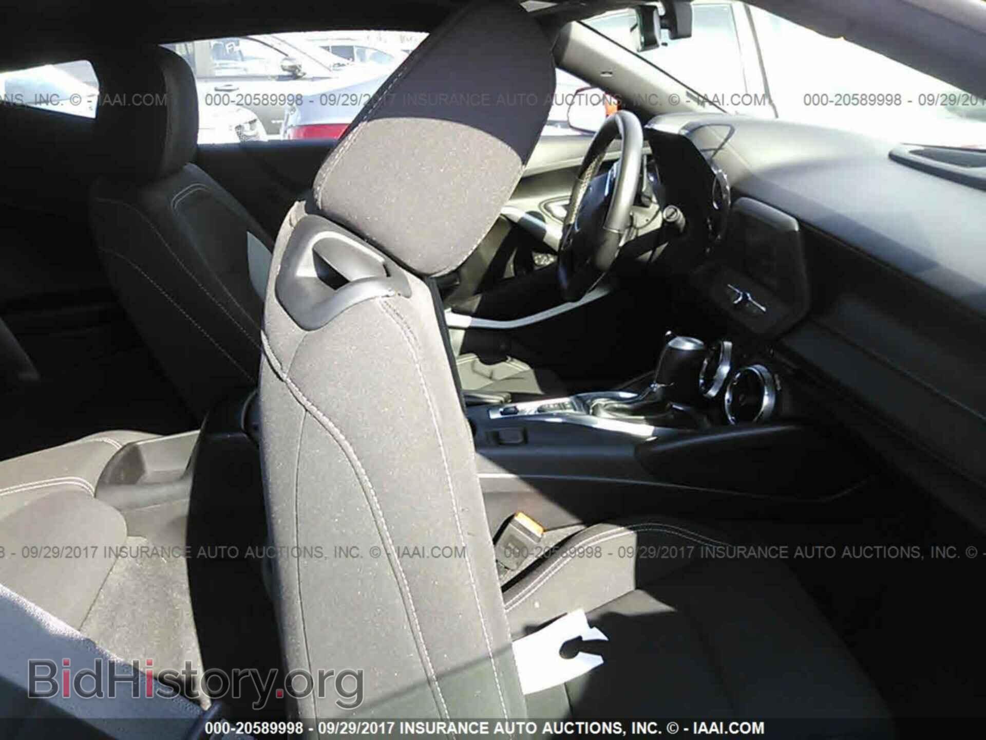 2017 Chevrolet Camaro - VIN: 1G1FB1RS5H0202707 - Фото 5