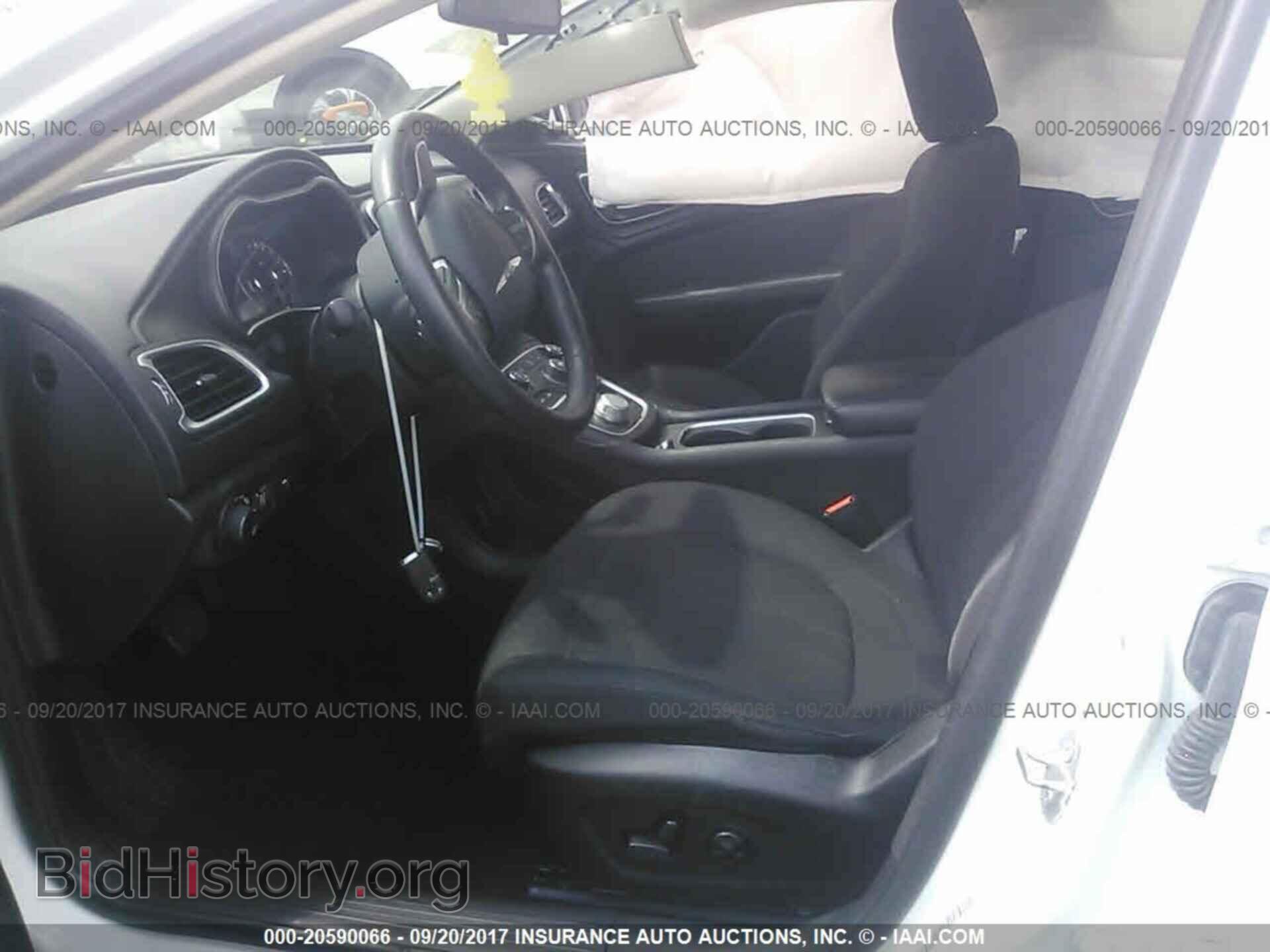 2016 Chrysler 200 - VIN: 1C3CCCAB6GN127147 - Фото 5