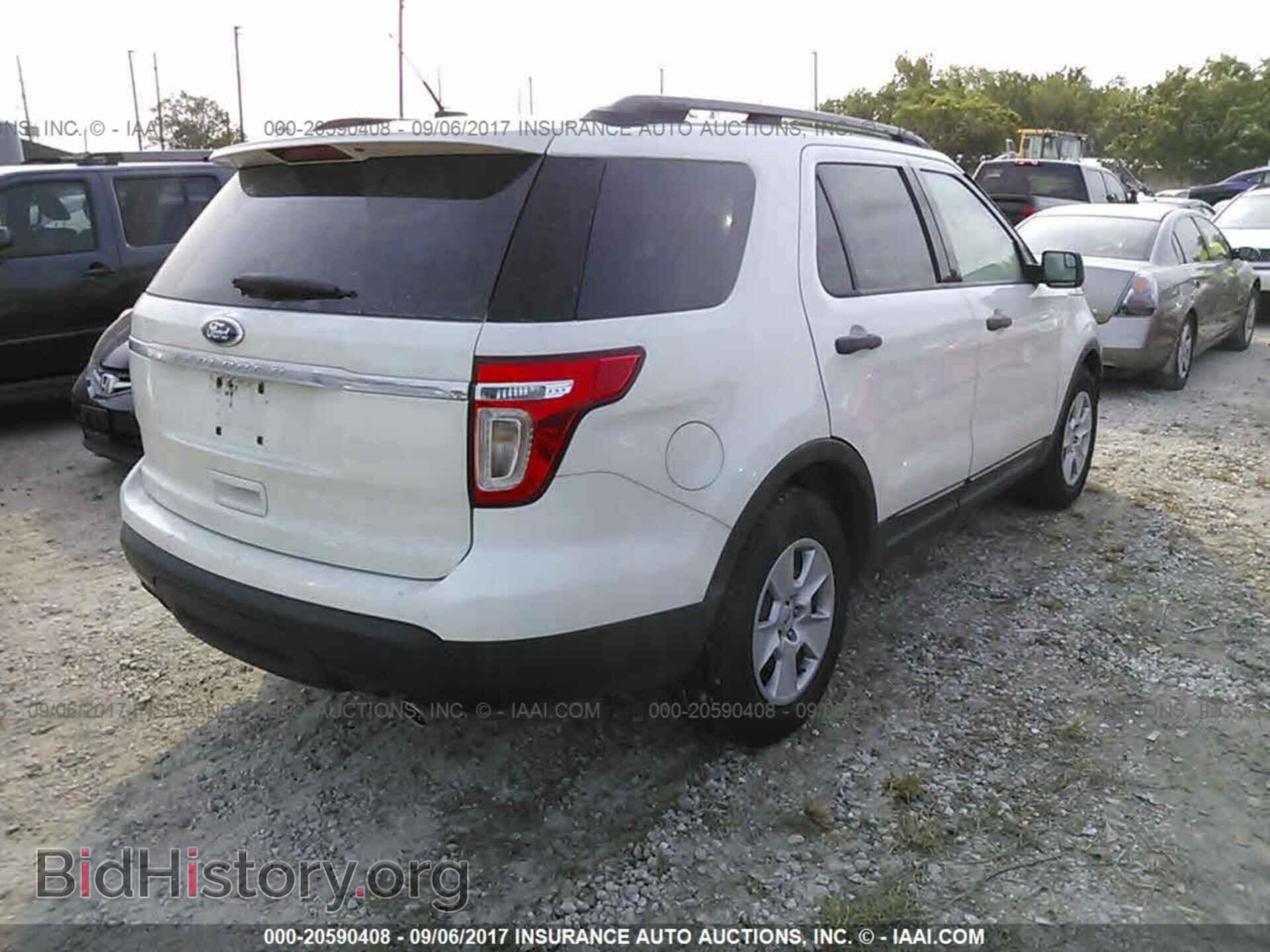 2012 Ford Explorer - VIN: 1FMHK7B84CGA24933 - Photo 4