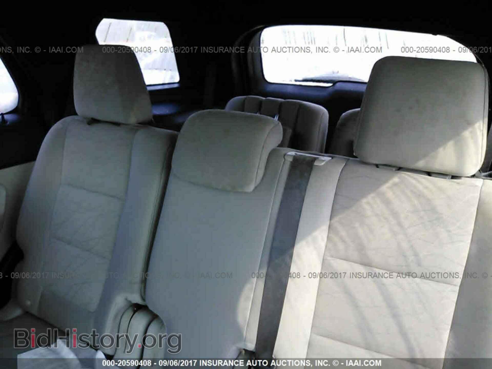 2012 Ford Explorer - VIN: 1FMHK7B84CGA24933 - Photo 8