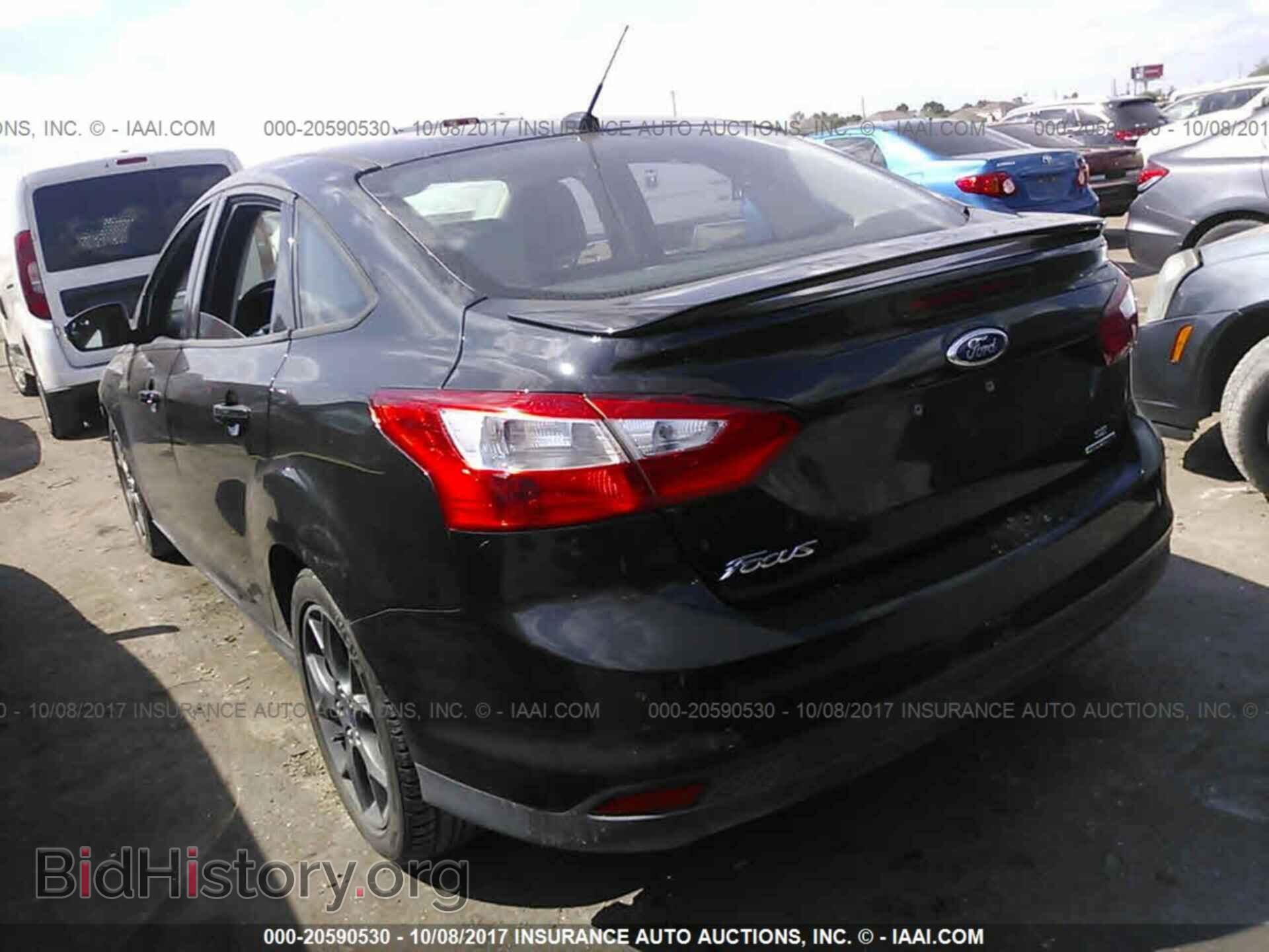 2013 Ford Focus - VIN: 1FADP3F20DL337074 - Photo 3