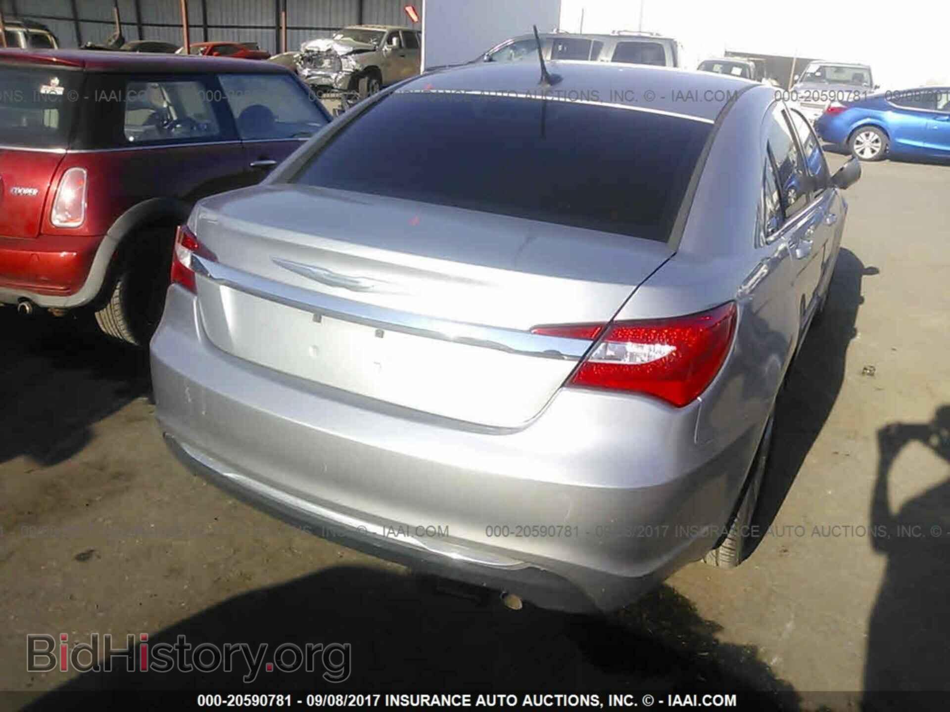 2013 Chrysler 200 - VIN: 1C3CCBBB5DN714766 - Фото 4