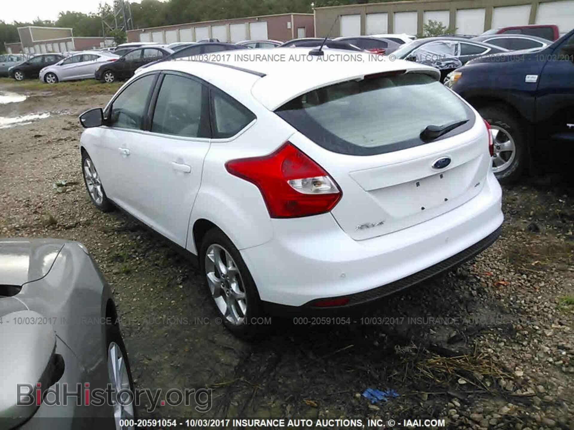 2012 Ford Focus - VIN: 1FAHP3M25CL267543 - Photo 3
