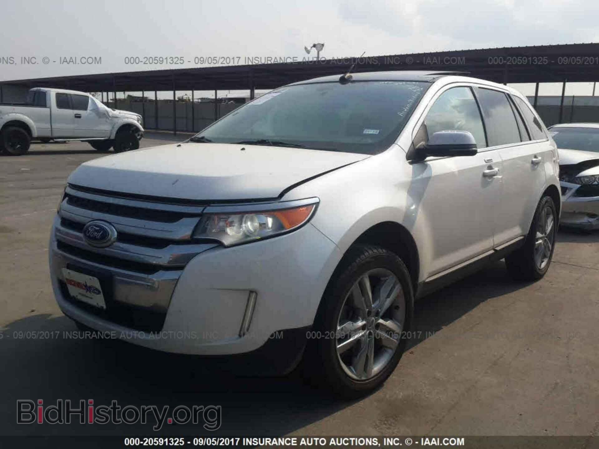 2012 Ford Edge - VIN: 2FMDK4KC8CBA03687 - Photo 2