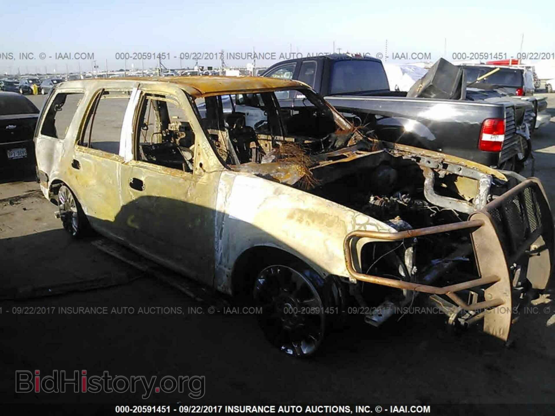 Фотография 1FMJU2A53BEF01268 - Ford Expedition 2011
