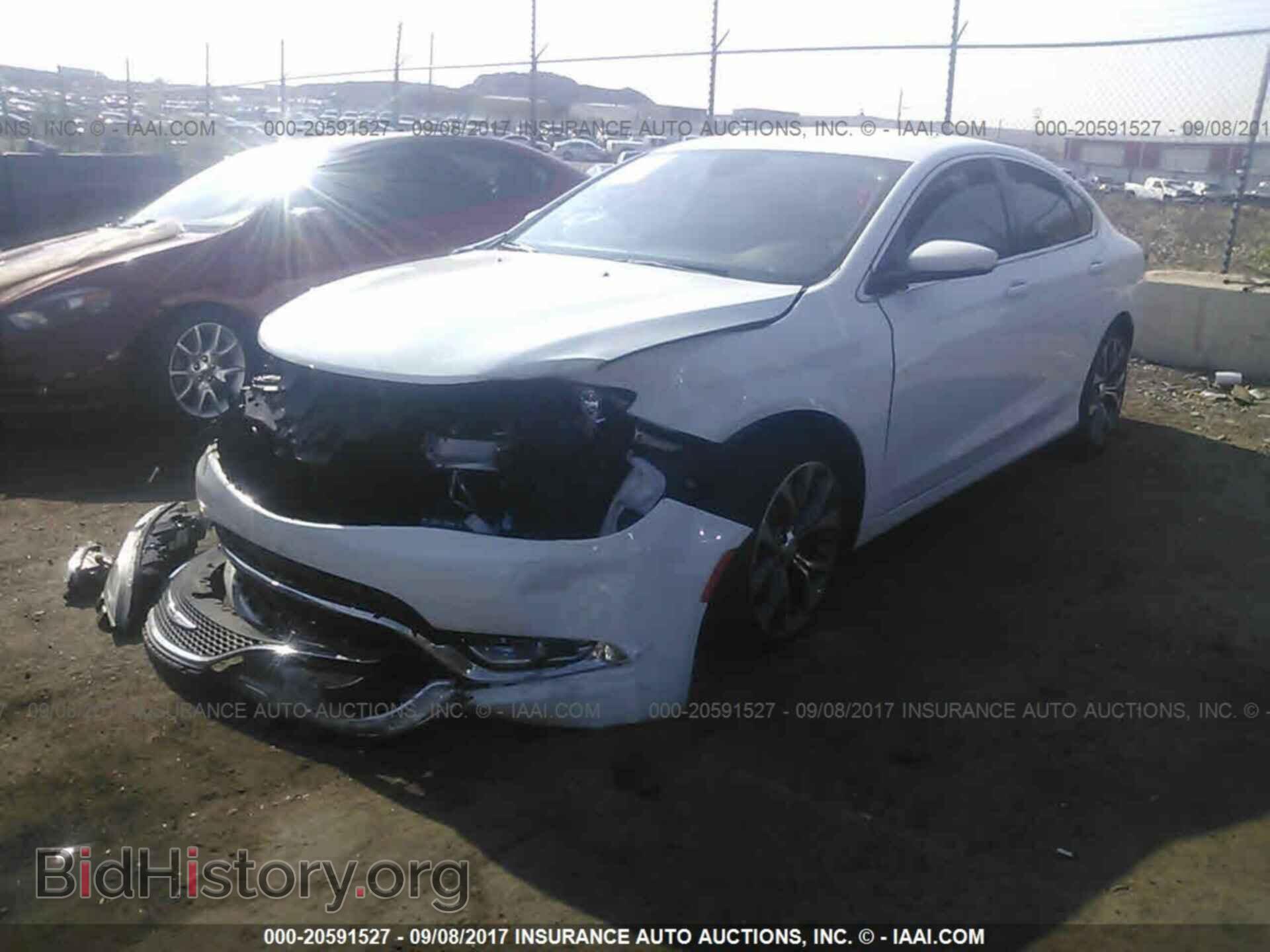2015 Chrysler 200 - VIN: 1C3CCCCG6FN501313 - Photo 2