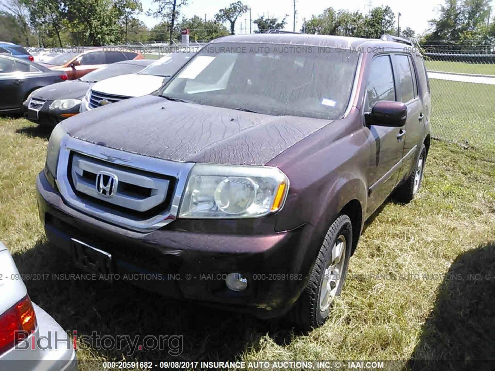 2011 Honda Pilot - VIN: 5FNYF3H49BB009181 - Photo 2