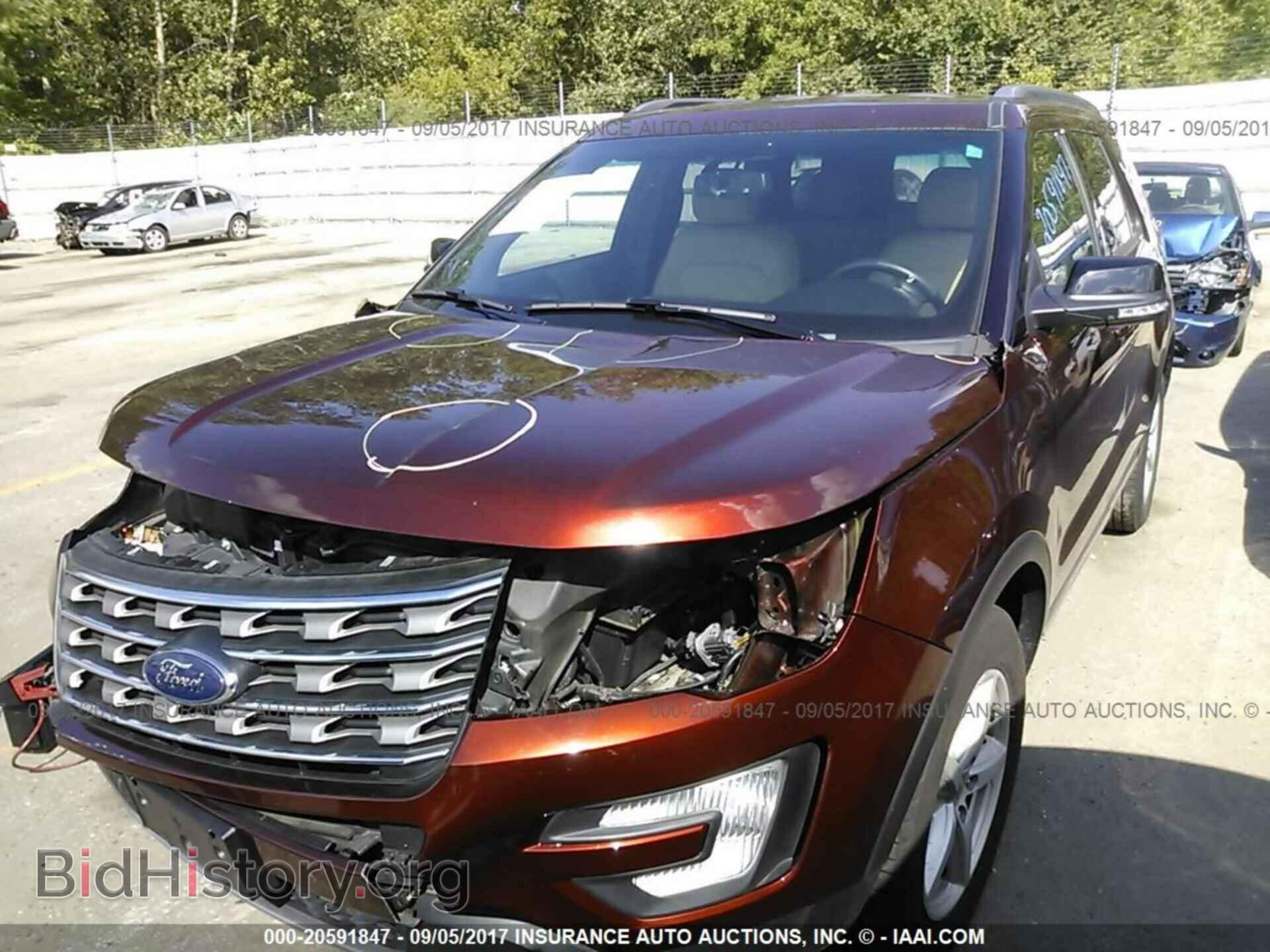 2016 Ford Explorer - VIN: 1FM5K8D86GGB66714 - Фото 2