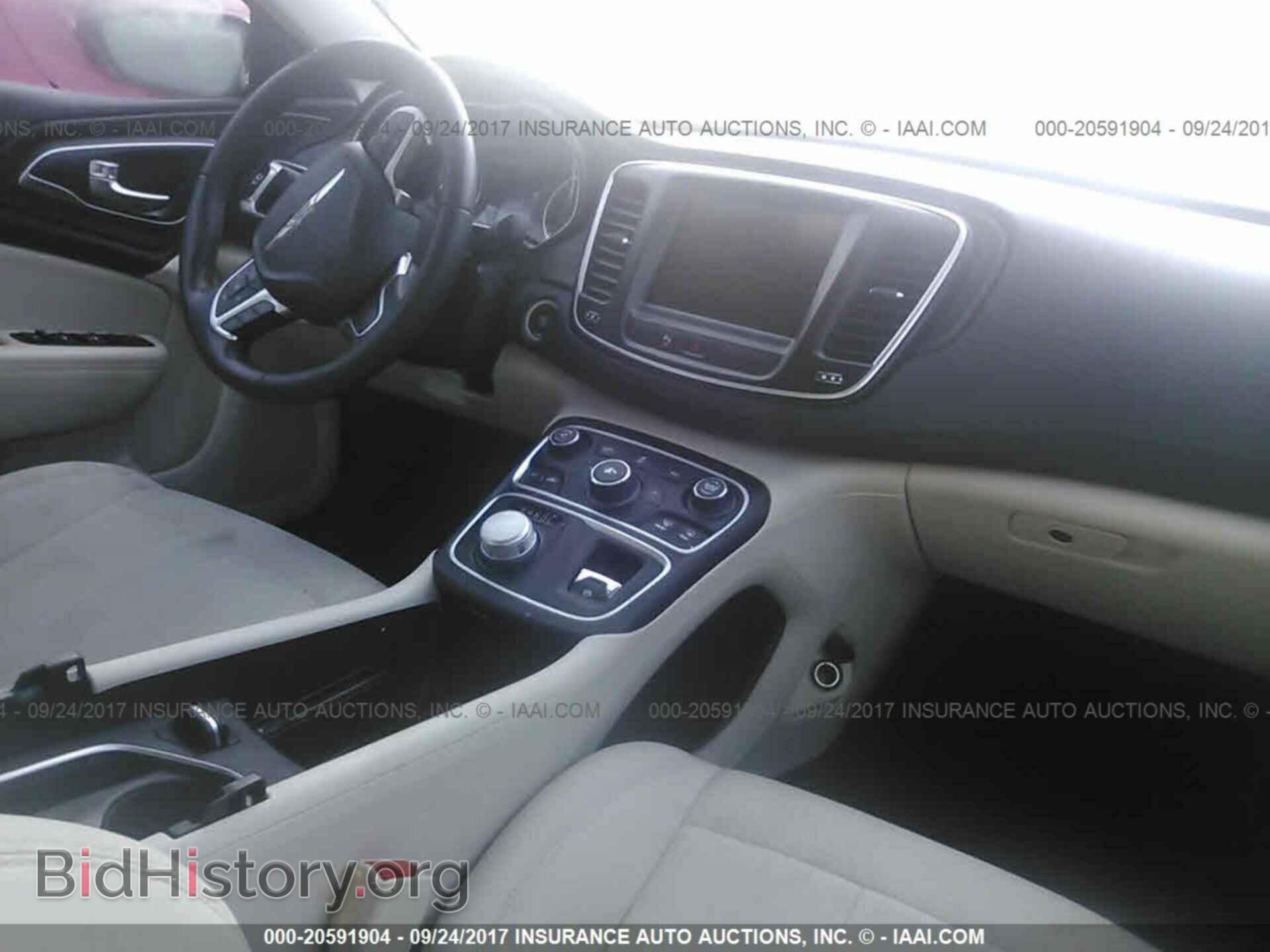 2015 Chrysler 200 - VIN: 1C3CCCAB0FN753758 - Photo 5