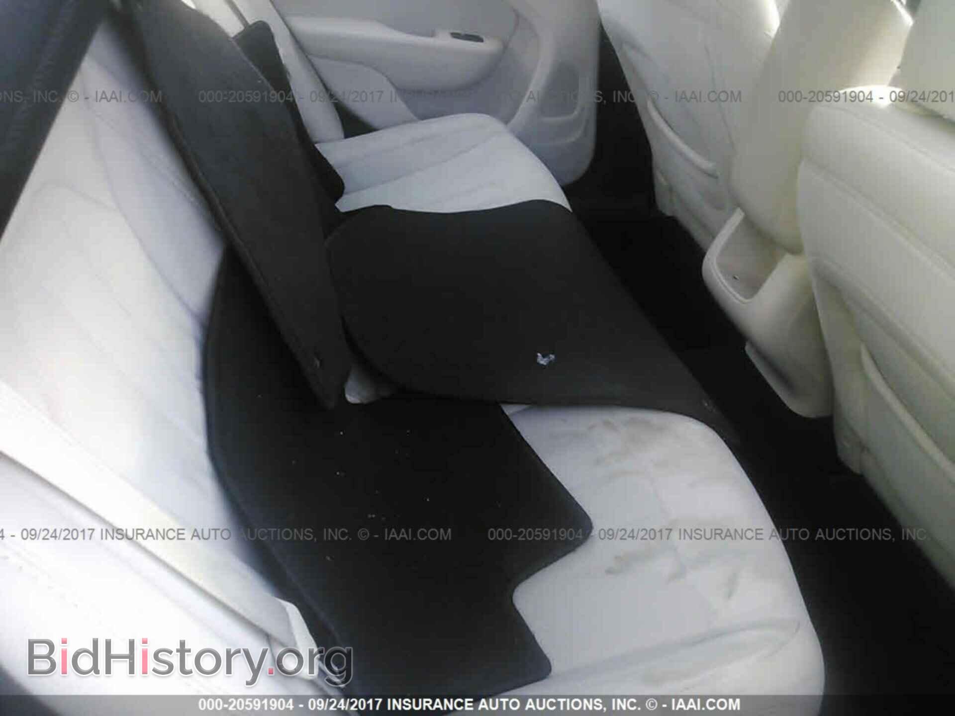 2015 Chrysler 200 - VIN: 1C3CCCAB0FN753758 - Photo 8