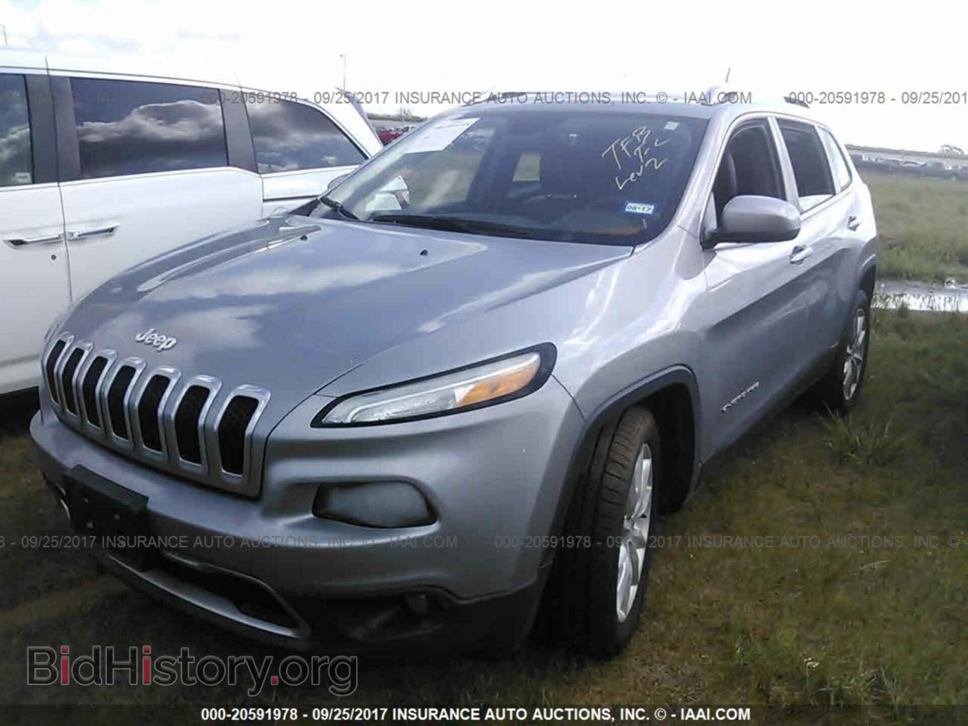 2014 Jeep Cherokee - VIN: 1C4PJLDB2EW258534 - Photo 2