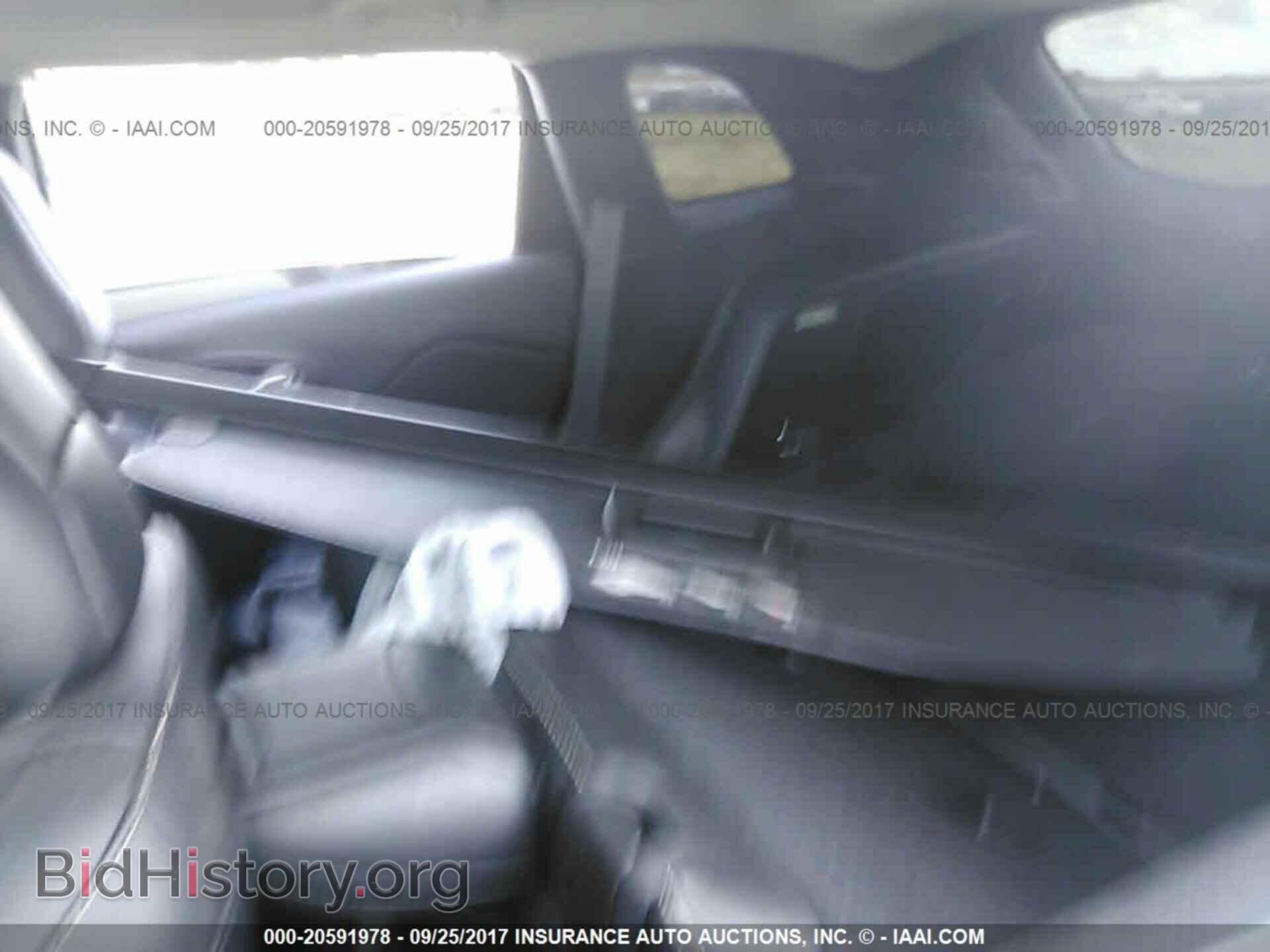 2014 Jeep Cherokee - VIN: 1C4PJLDB2EW258534 - Photo 8