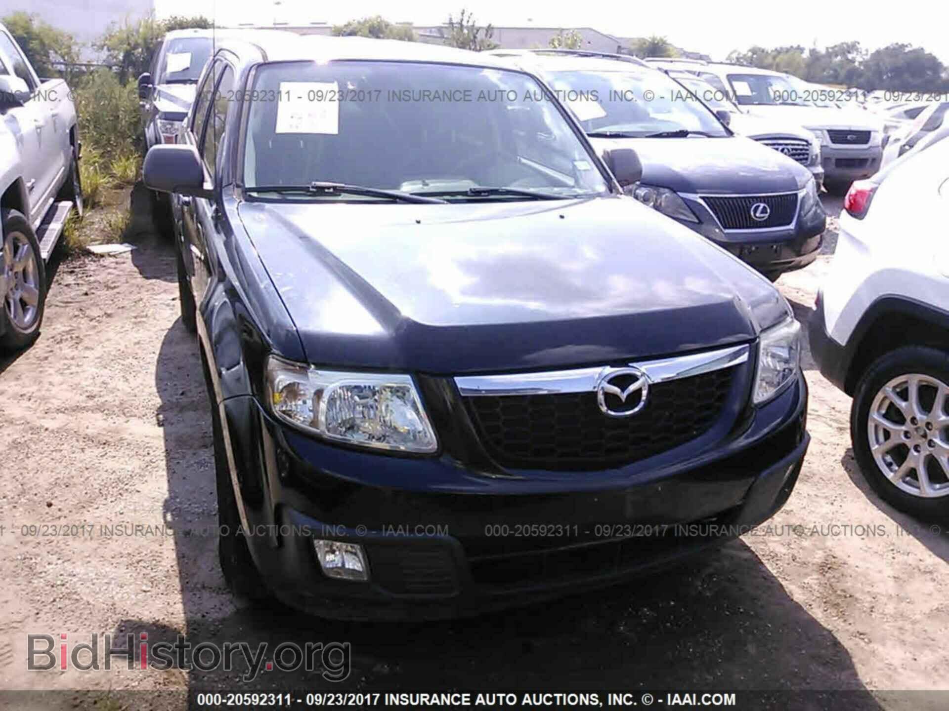 2011 Mazda Tribute - VIN: 4F2CY0C73BKM00821 - Фото 6