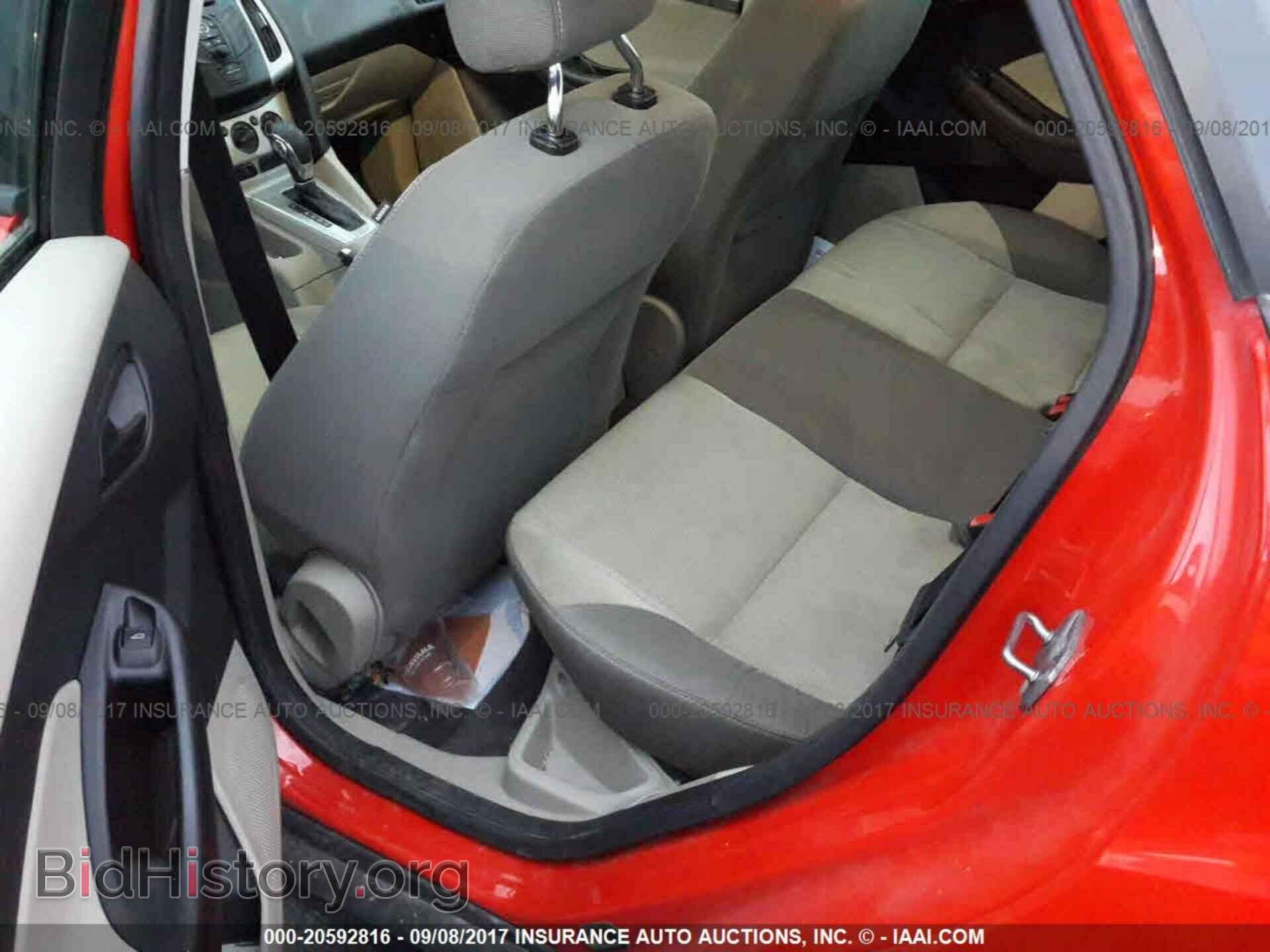 2012 Ford Focus - VIN: 1FAHP3F20CL178783 - Photo 8