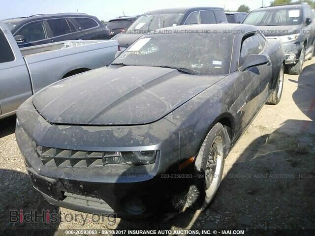 2013 Chevrolet Camaro - VIN: 2G1FA1E39D9202839 - Фото 2