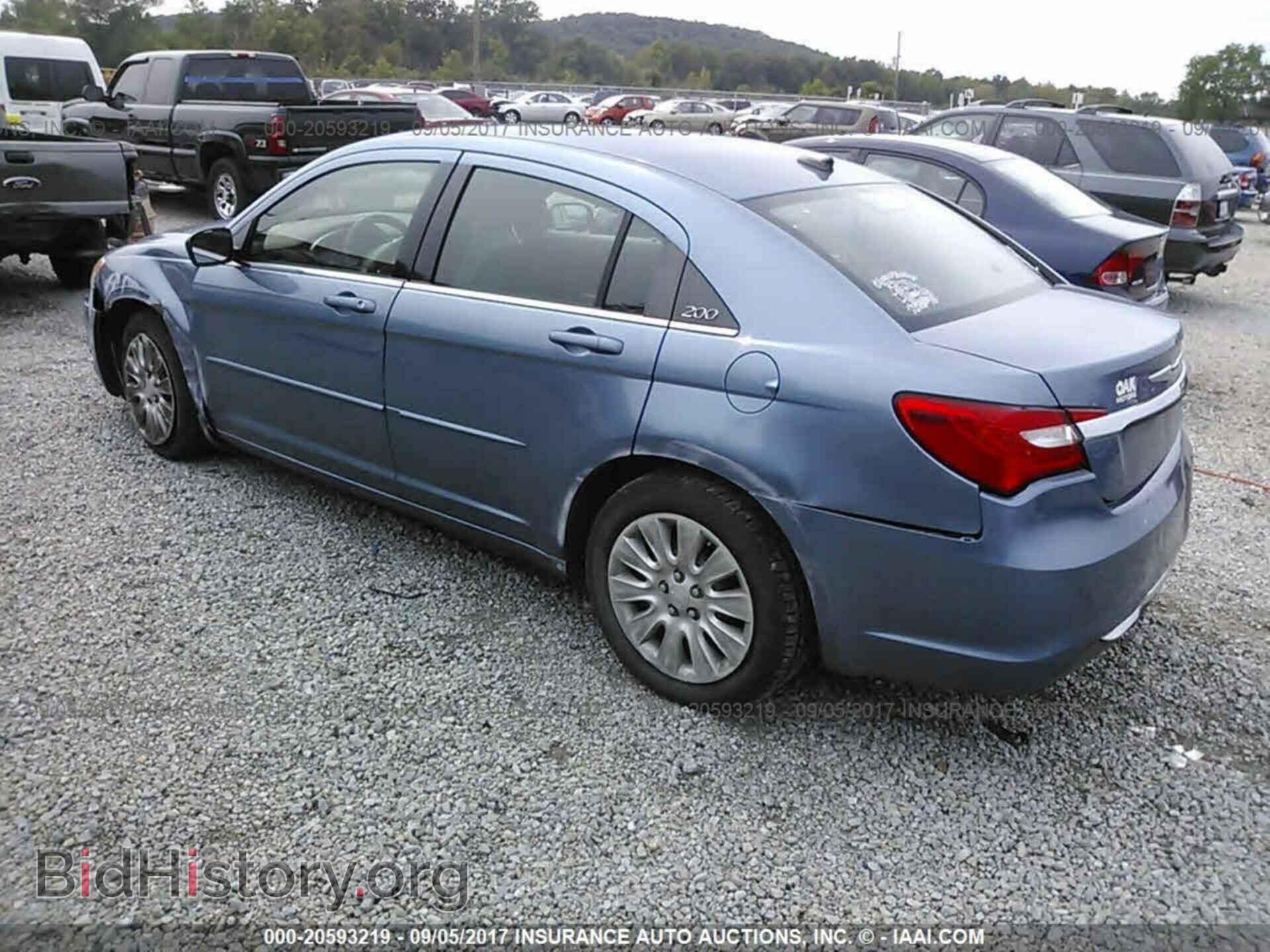 2011 Chrysler 200 - VIN: 1C3BC4FB5BN552507 - Photo 3