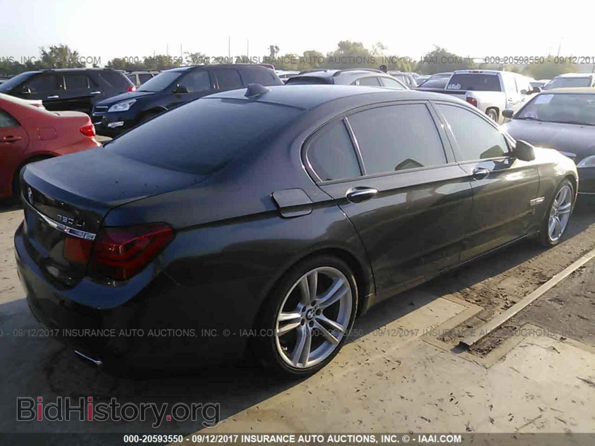 2012 Bmw 750 - VIN: WBAKB8C57CC962496 - Фото 4