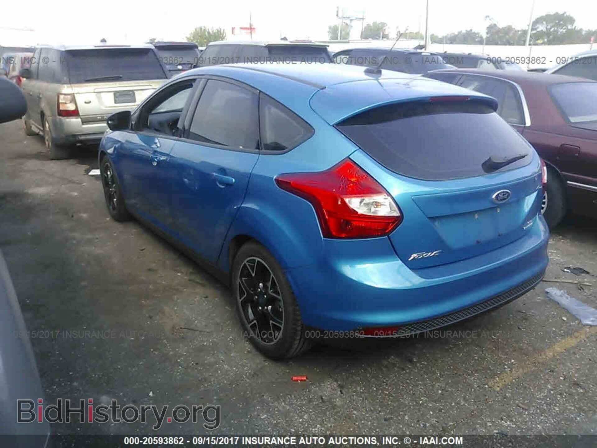 2014 Ford Focus - VIN: 1FADP3K26EL137677 - Фото 3