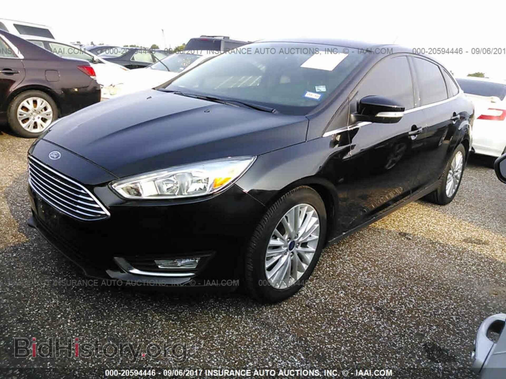 2016 Ford Focus - VIN: 1FADP3J29GL378959 - Фото 2