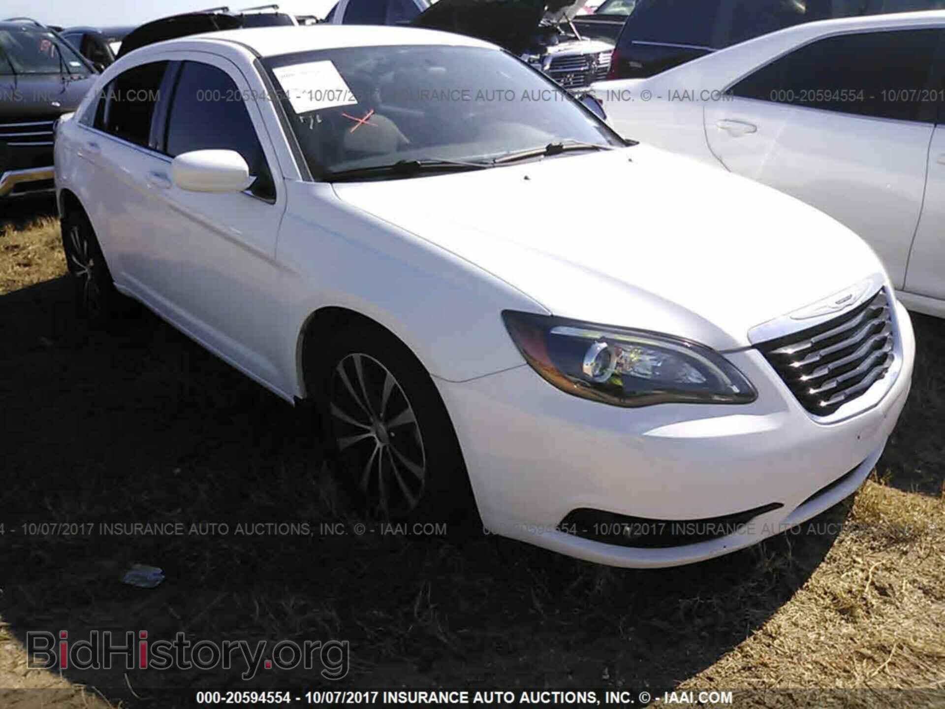 Photo 1C3CCBBB7DN570203 - Chrysler 200 2013