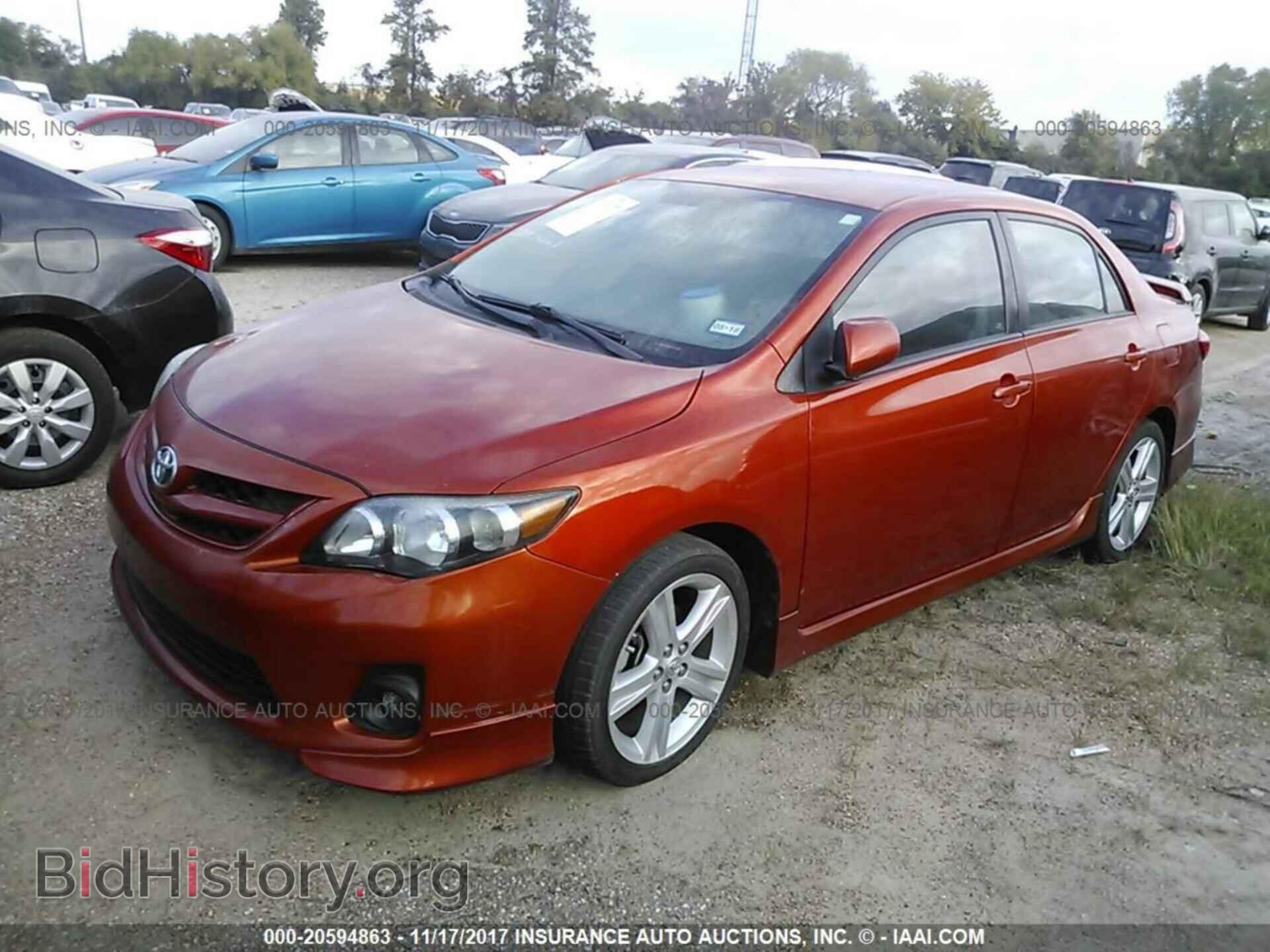 2013 Toyota Corolla - VIN: 2T1BU4EE2DC080406 - Фото 2