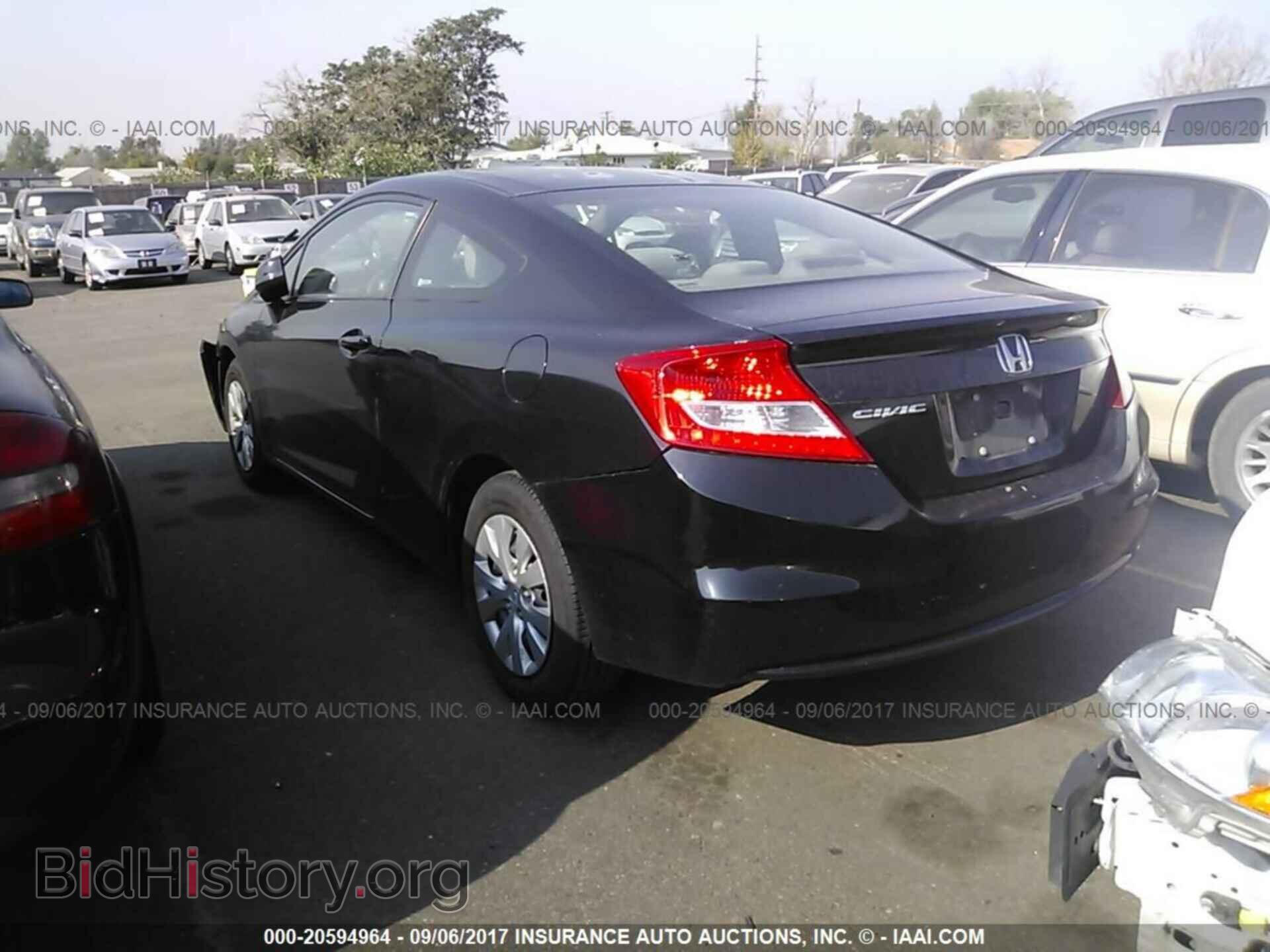 2012 Honda Civic - VIN: 2HGFG3A54CH542091 - Photo 3