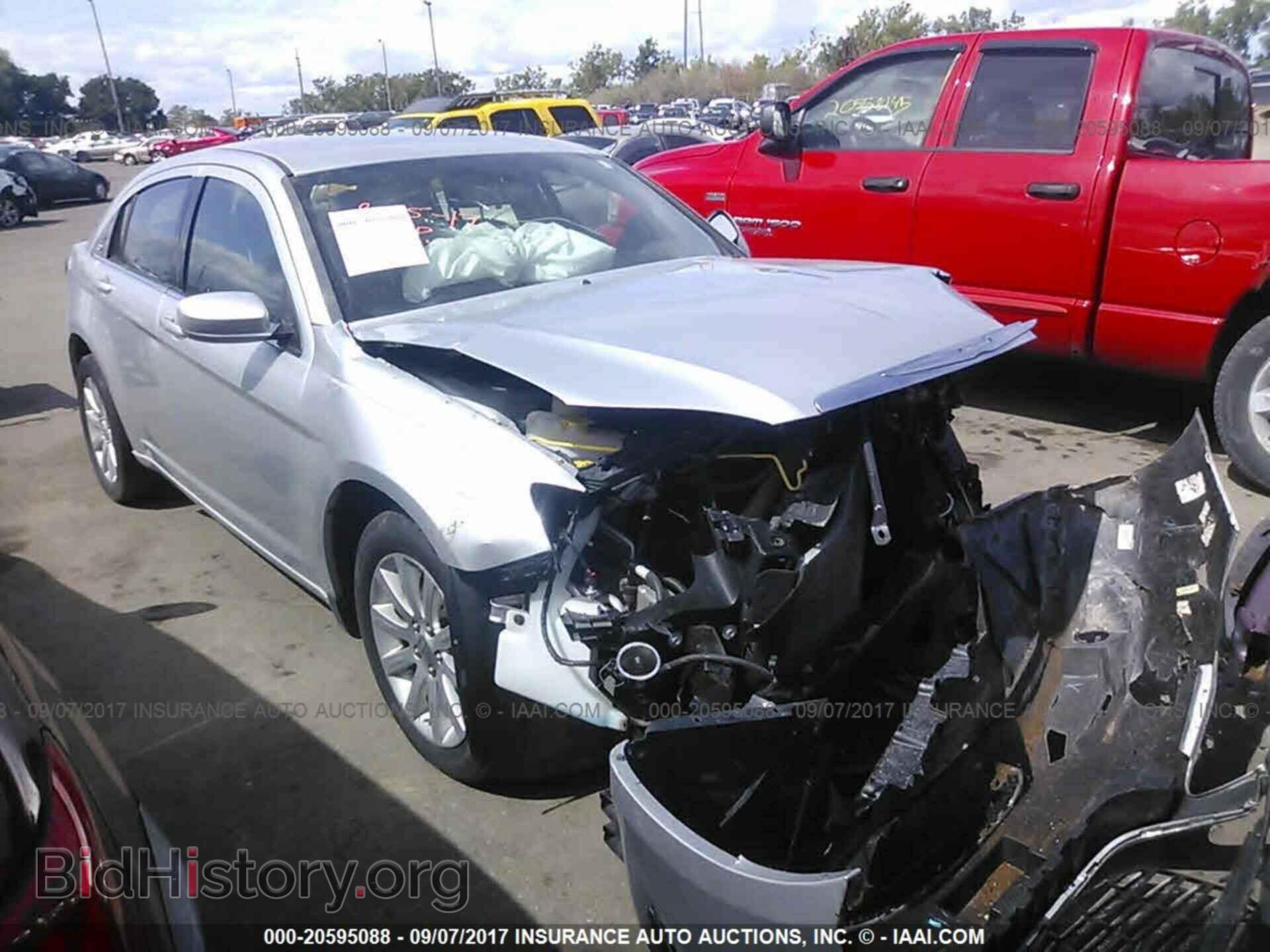 Фотография 1C3CCBBB3CN175711 - Chrysler 200 2012