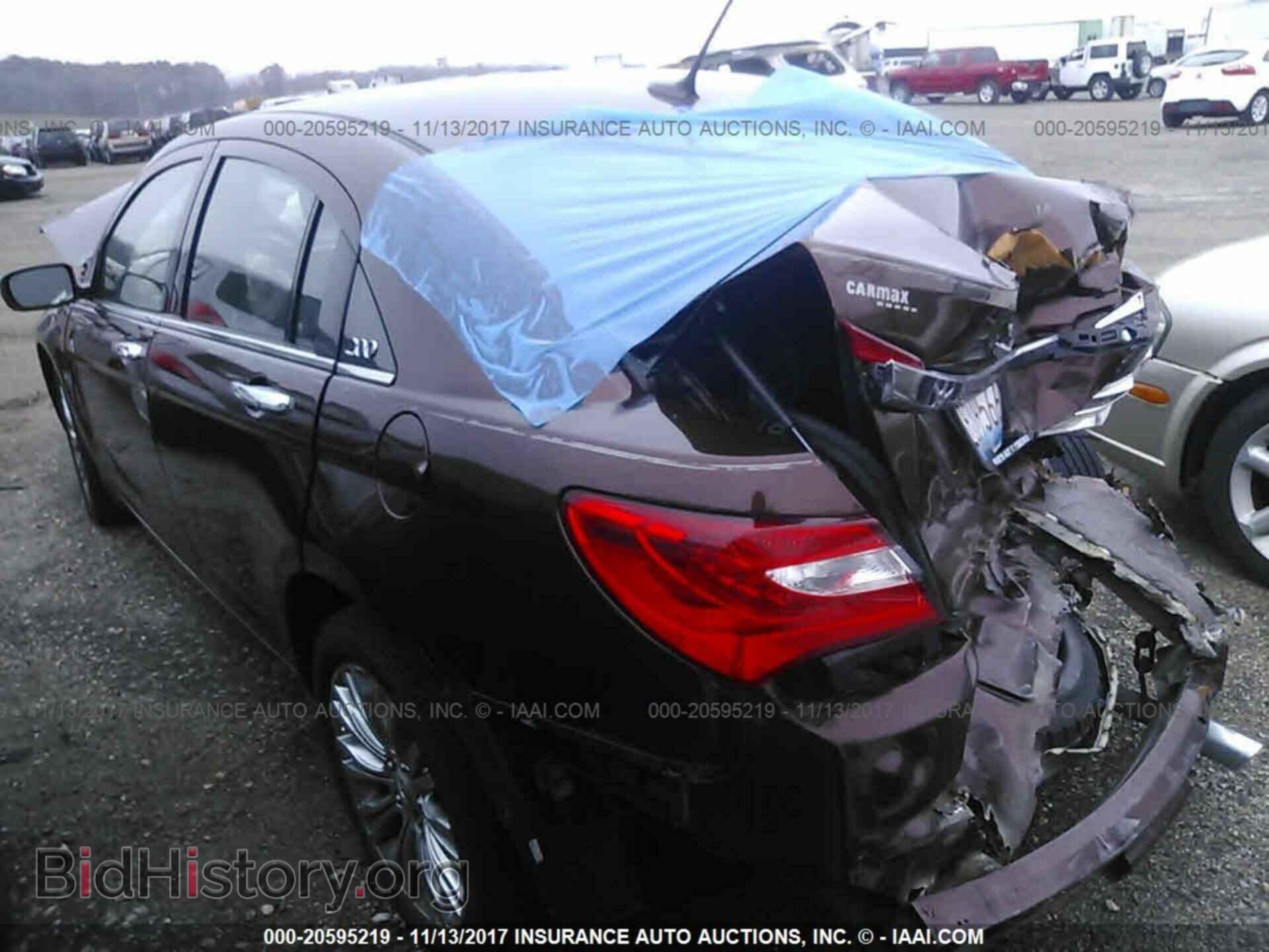 2013 Chrysler 200 - VIN: 1C3CCBCG0DN574281 - Photo 3
