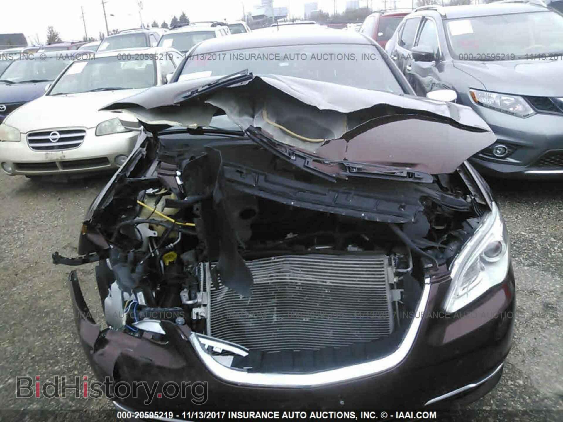 2013 Chrysler 200 - VIN: 1C3CCBCG0DN574281 - Photo 4
