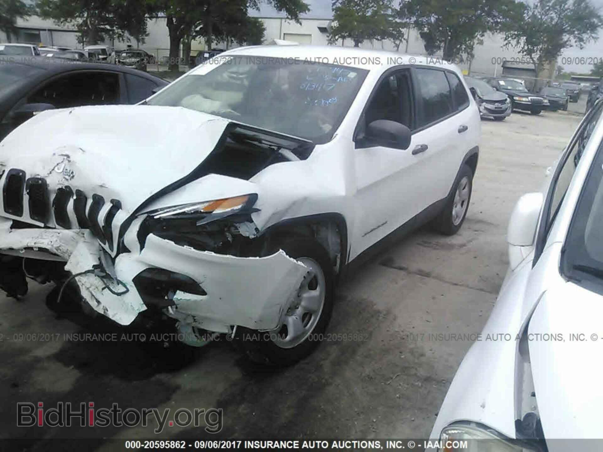 2014 Jeep Cherokee - VIN: 1C4PJLAB9EW148794 - Фото 2