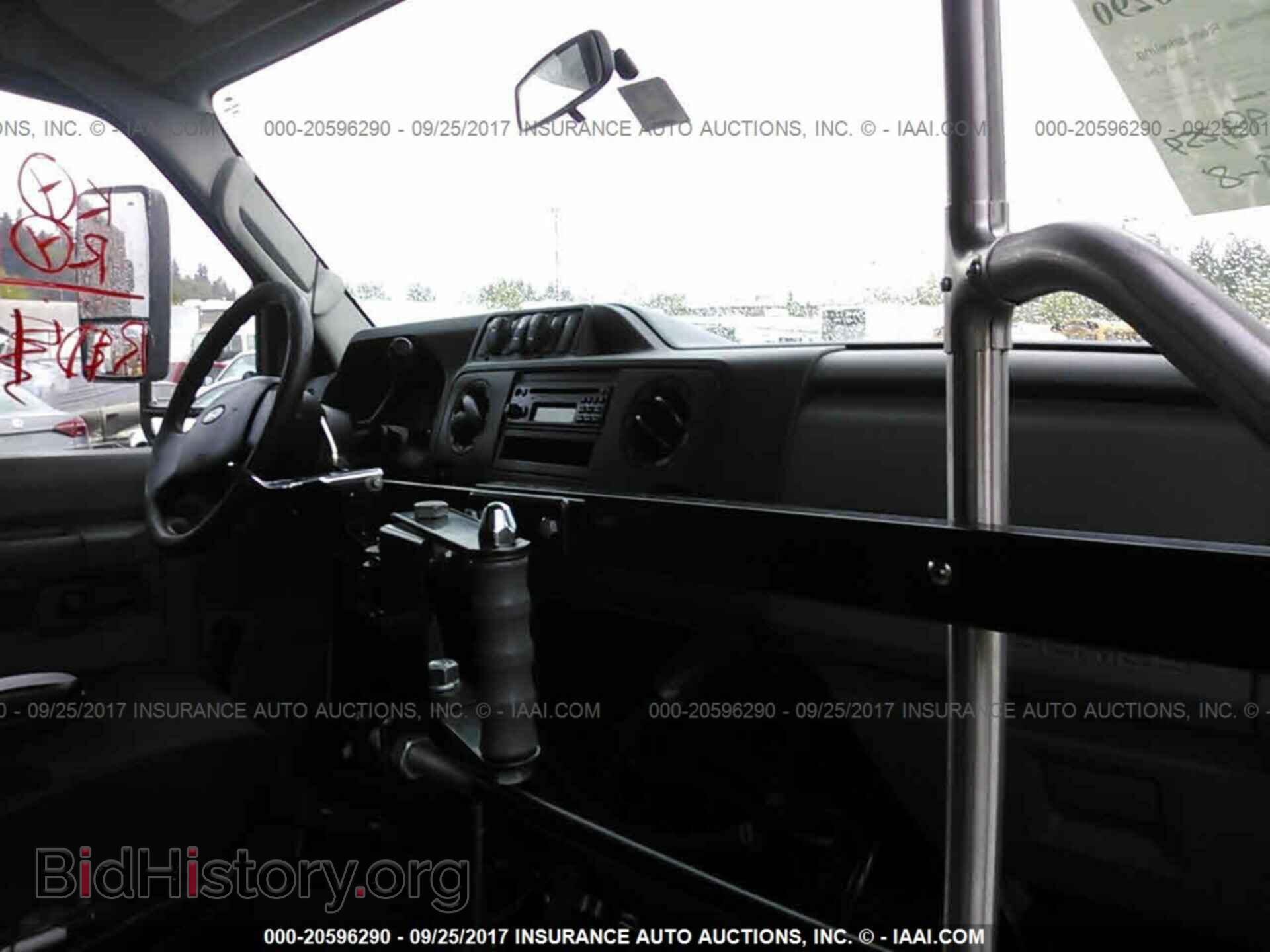 2012 Ford Econoline - VIN: 1FDEE3FL8CDB15867 - Photo 5