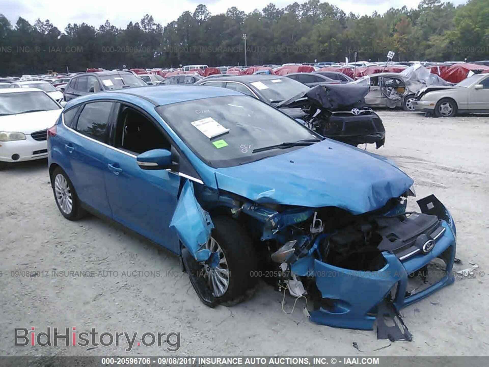 Photo 1FAHP3N20CL363806 - Ford Focus 2012