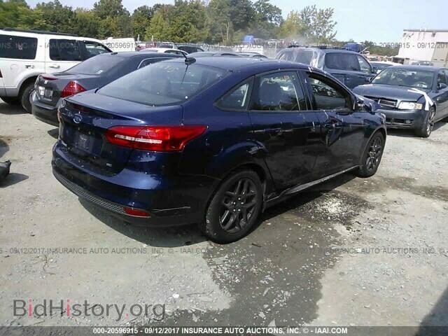 2016 Ford Focus - VIN: 1FADP3F23GL206824 - Photo 4