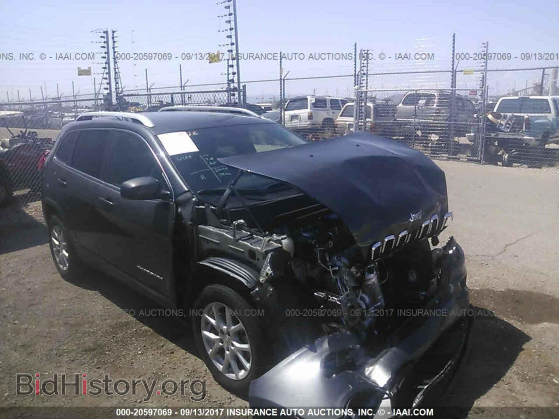 Photo 1C4PJLCB9HW518031 - Jeep Cherokee 2017