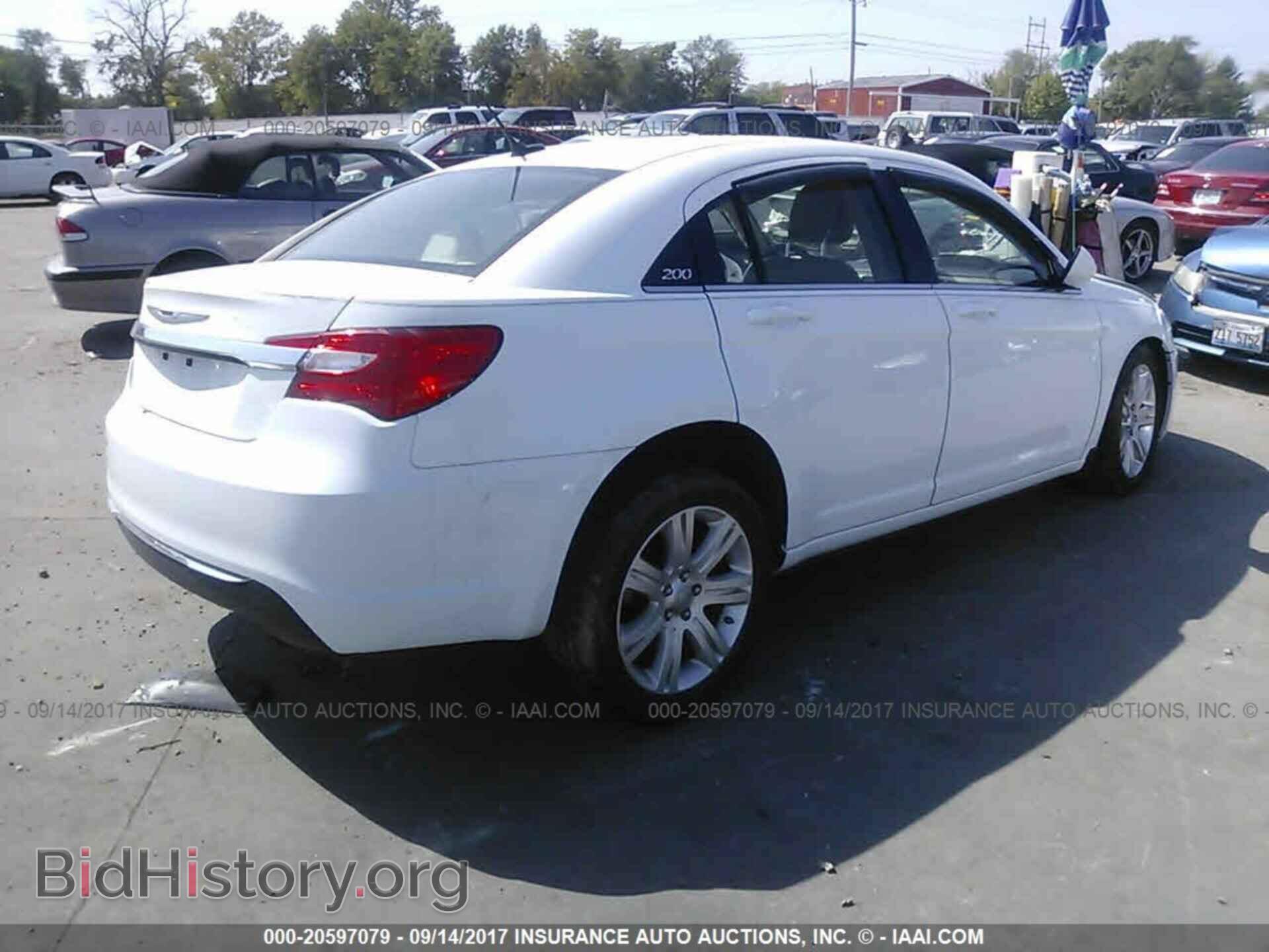 2012 Chrysler 200 - VIN: 1C3CCBBB0CN180879 - Фото 4