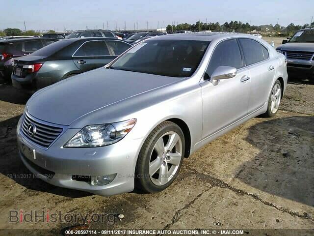2012 Lexus Ls - VIN: JTHBL5EF0C5113334 - Фото 2